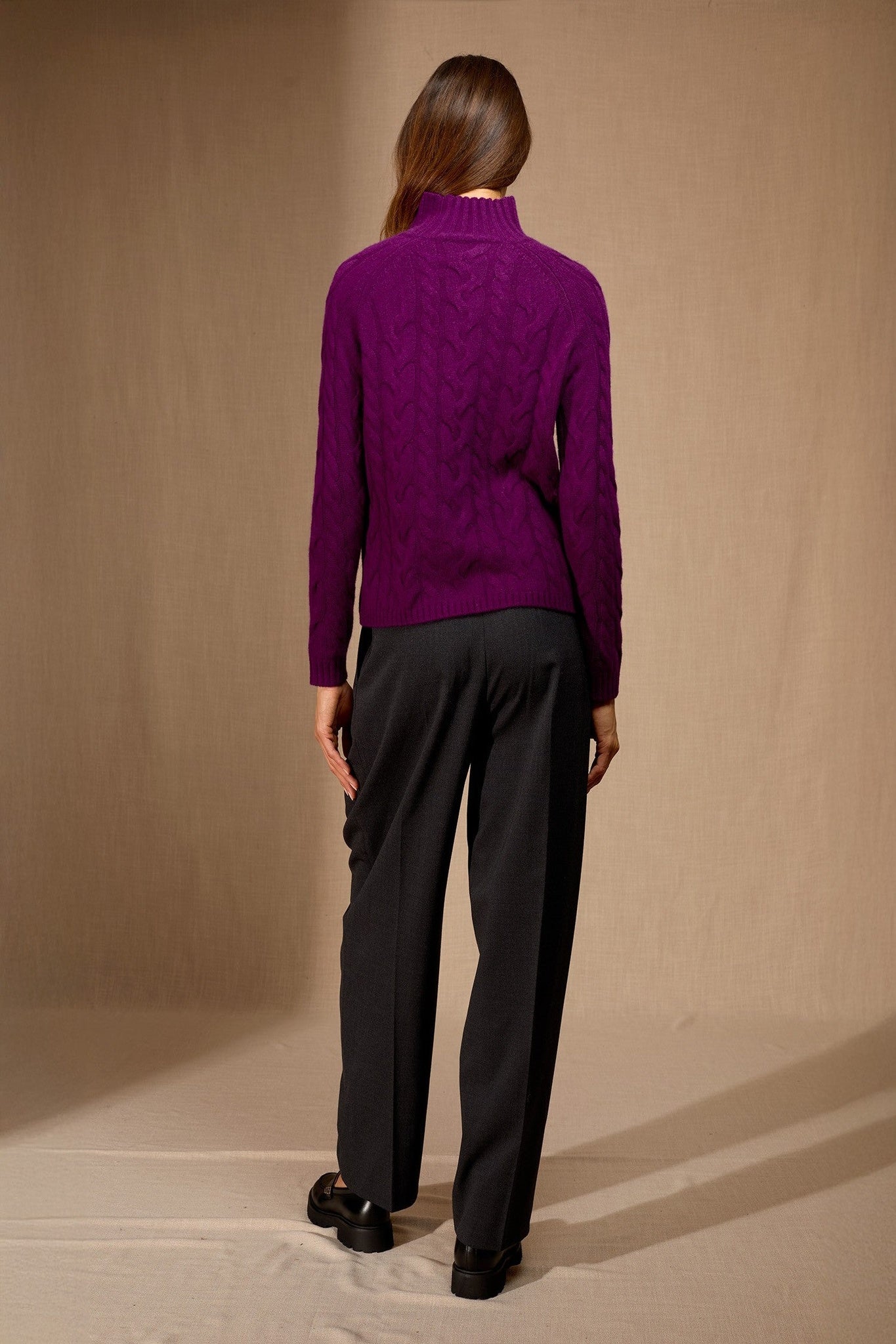 mairead pull col montant 6 fils prune 100% cachemire