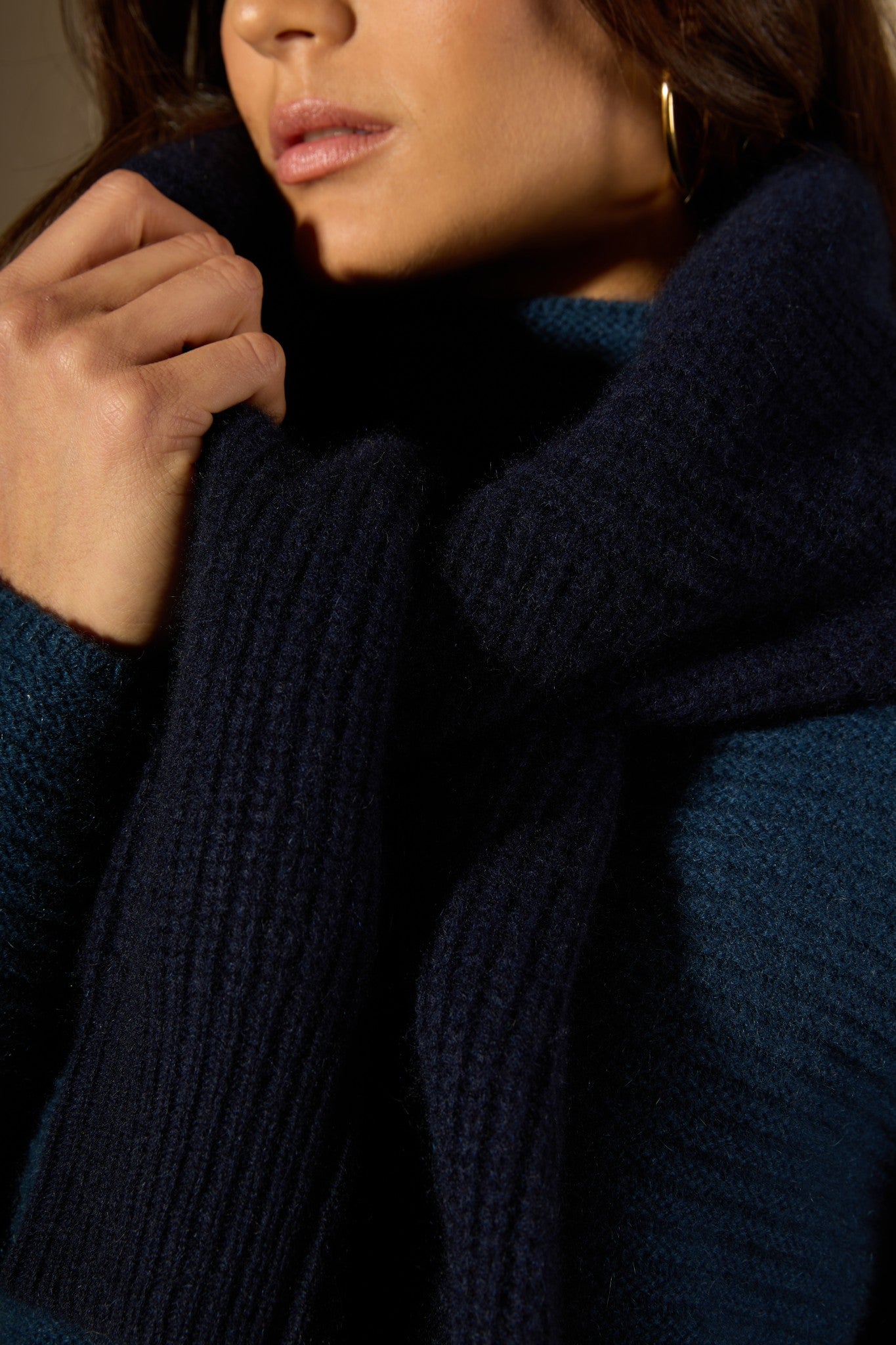 mairos pull col montant 6 fils bleu pétrole 100% cachemire