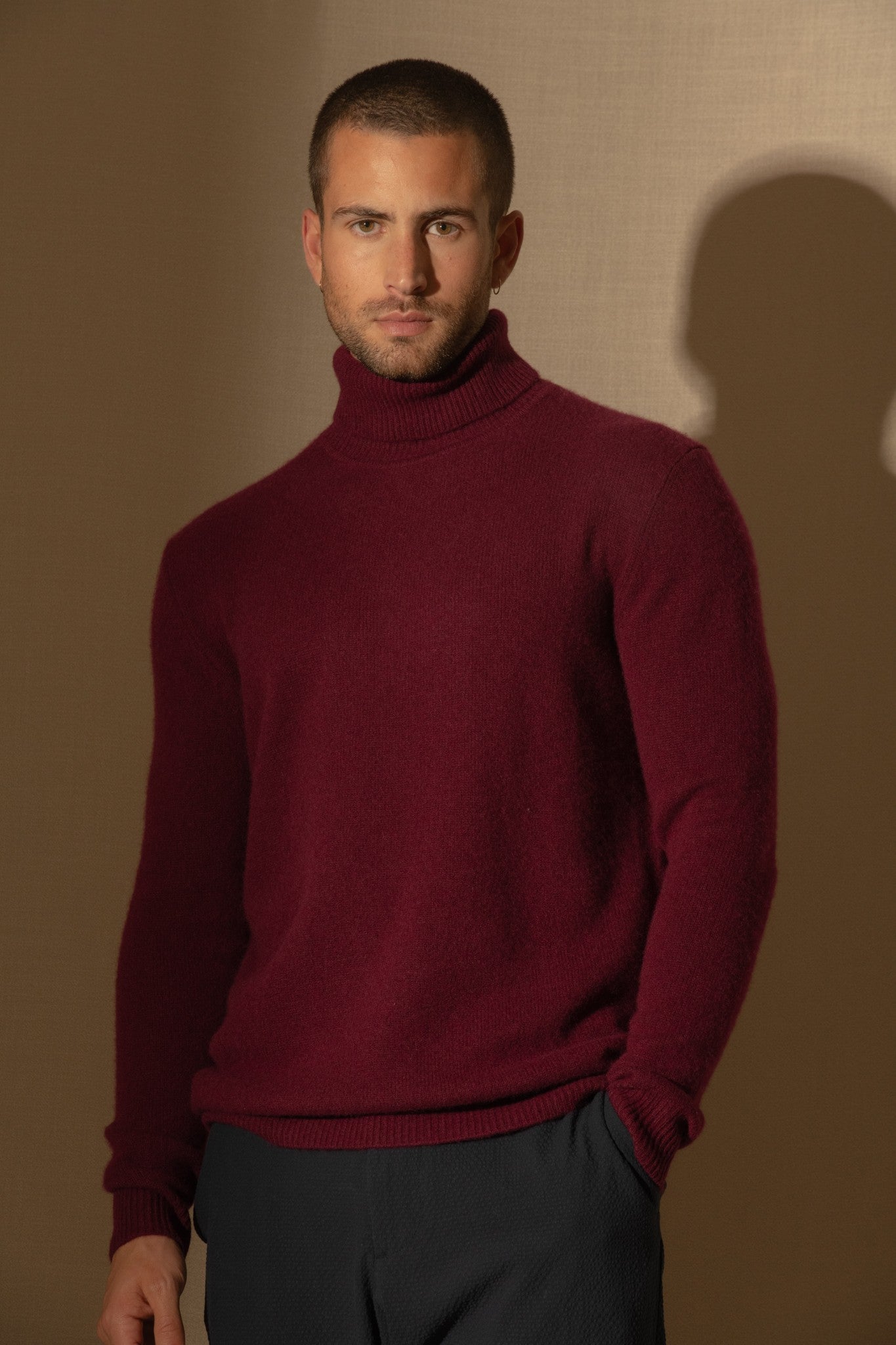 marius pull col roulé 4 fils bordeaux 100% cachemire