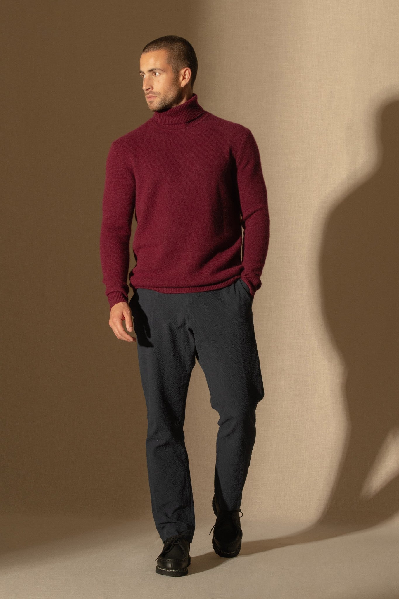 marius pull col roulé 4 fils bordeaux 100% cachemire