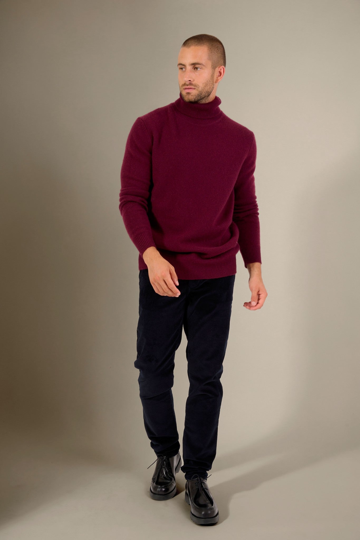 marius pull col roulé 4 fils mûre 100% cachemire