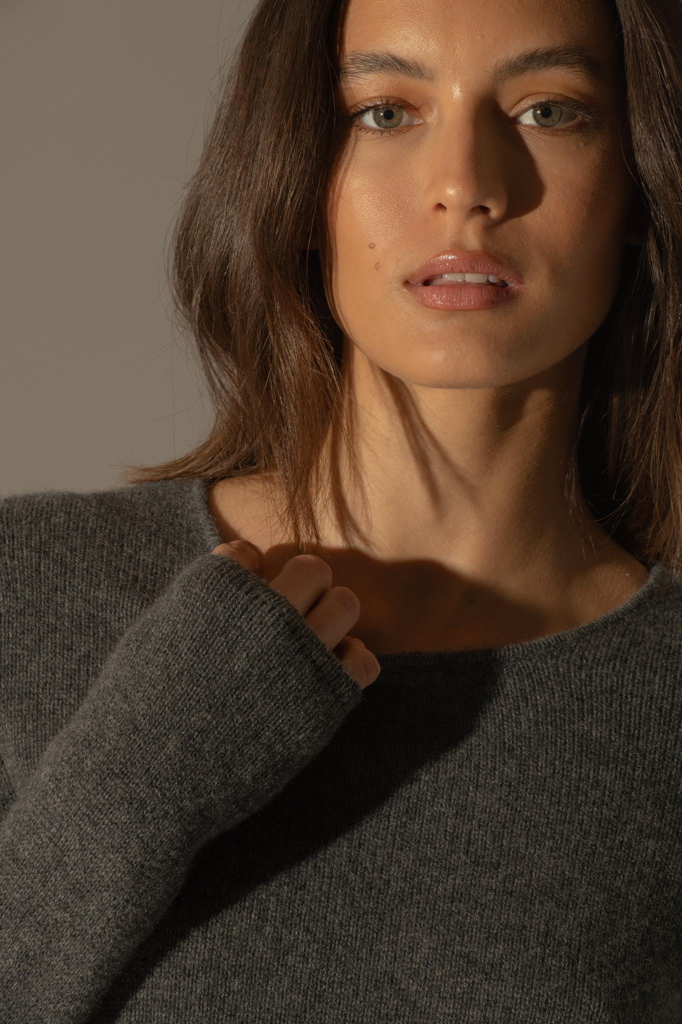 MARYA pull col rond 4 fils anthracite chiné 100% cachemire