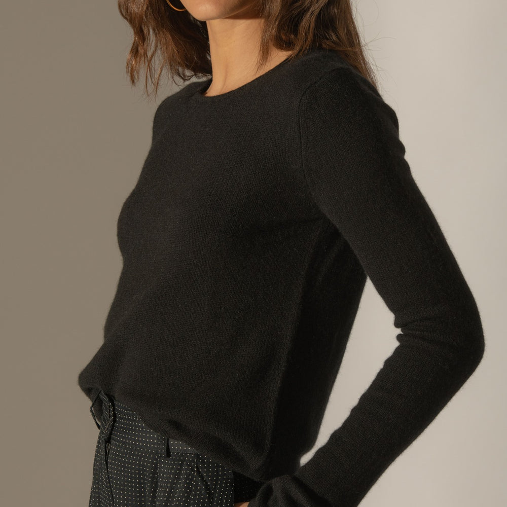 marya pull col rond 4 fils noir 100% cachemire