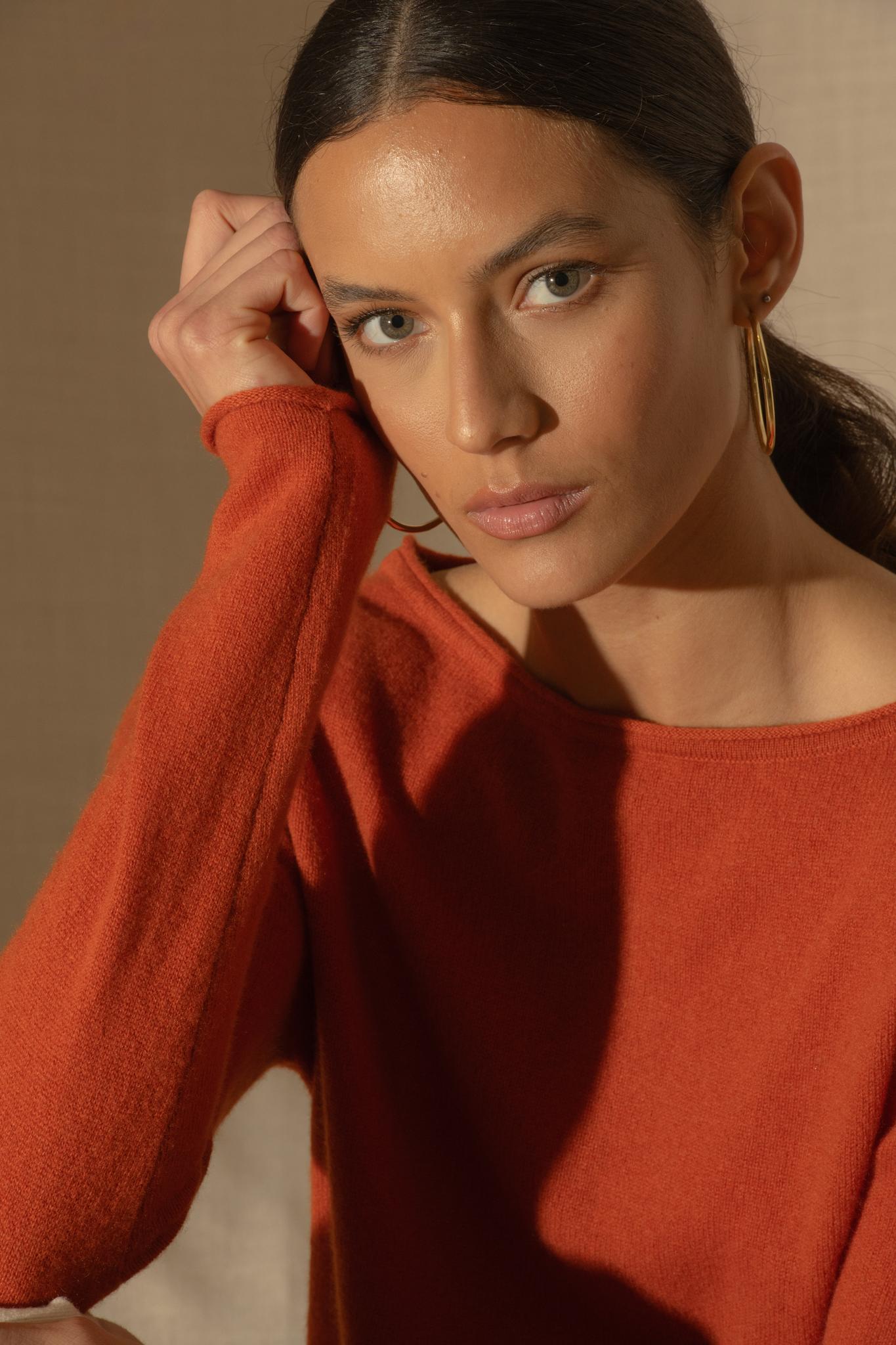 MEGAN pull col bateau safran 100% cachemire