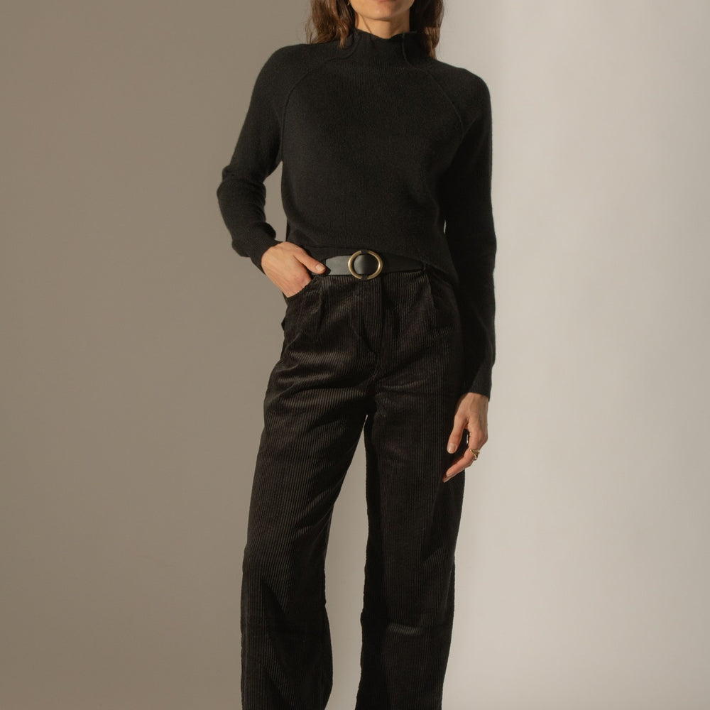 mollayra pull col montant noir 100% cachemire