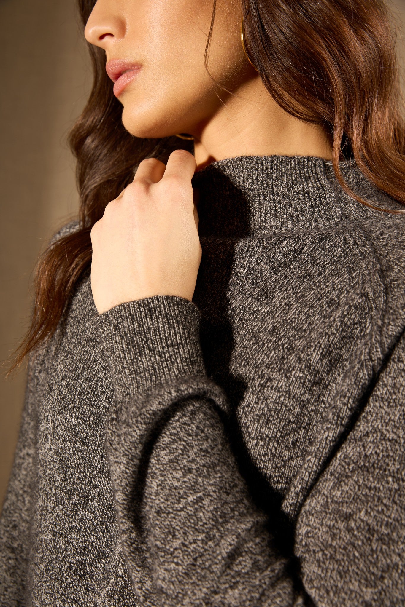 mollayra pull col montant noir/blanc 100% cachemire