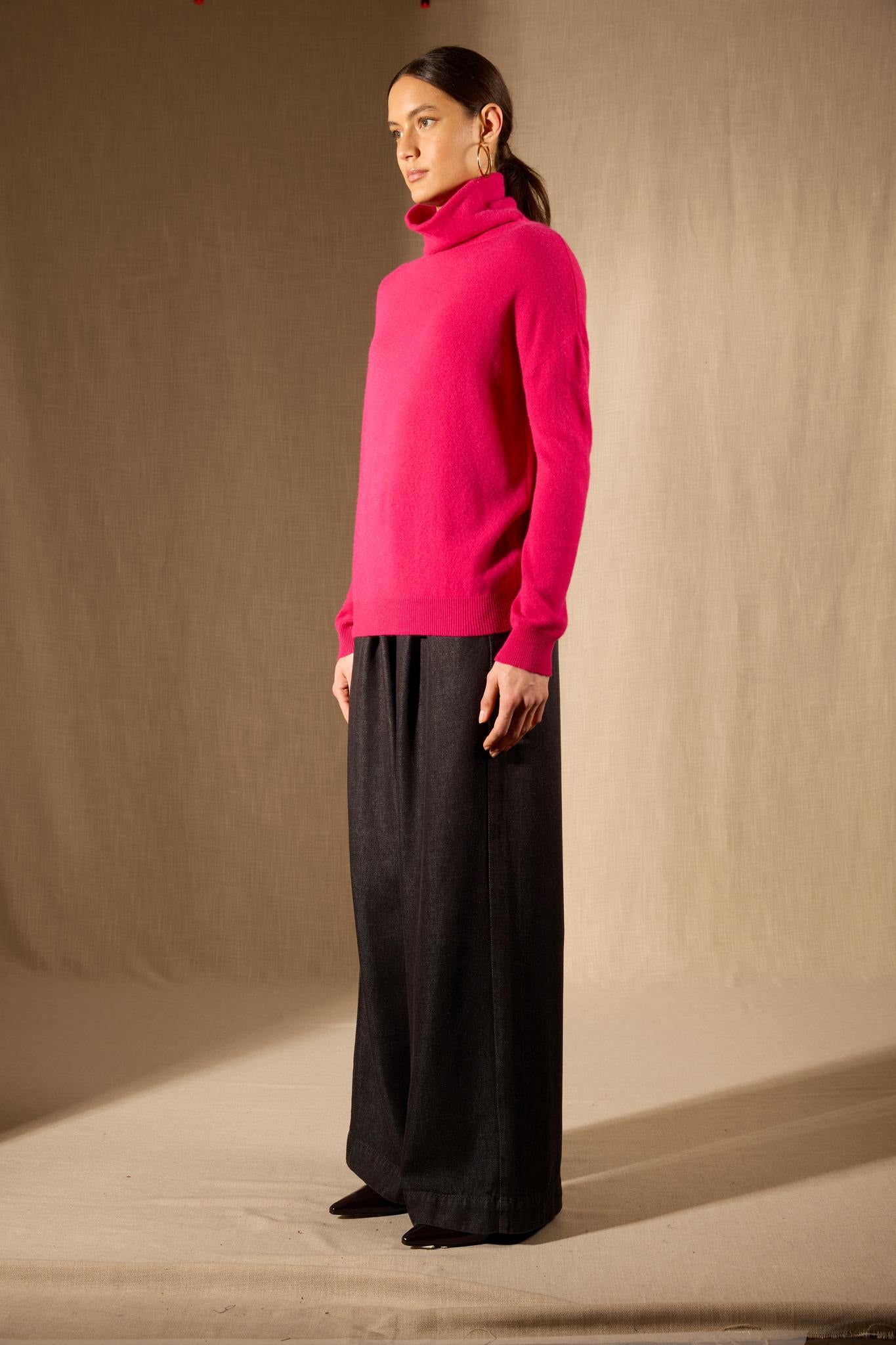NETHAN pull col montant fuchsia 100% cachemire