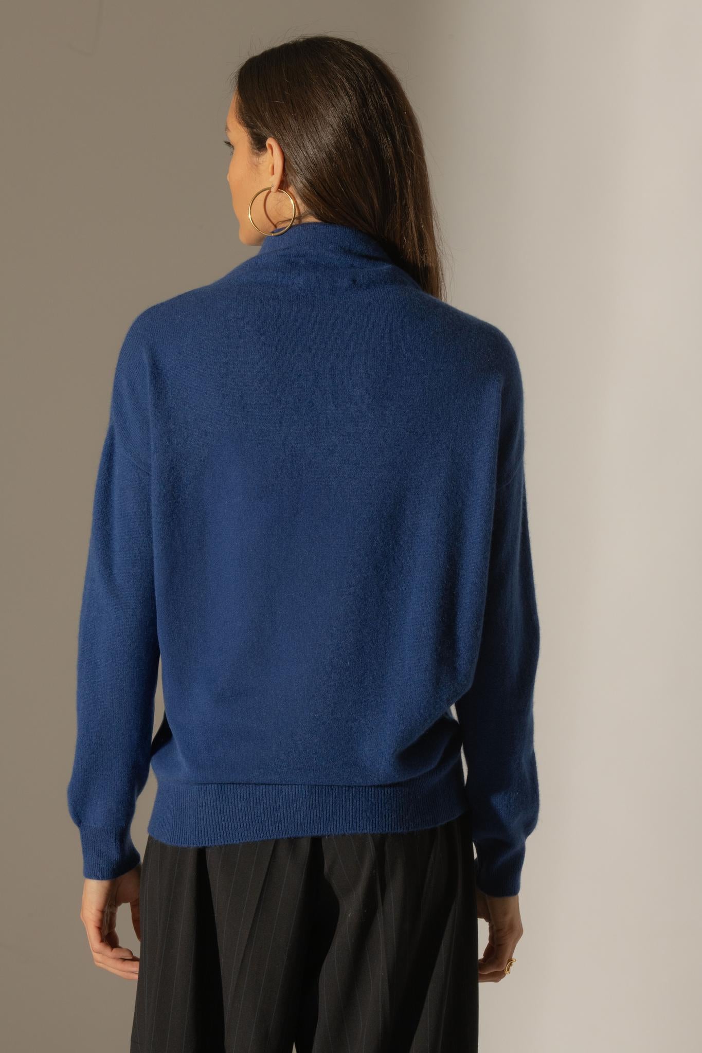 NETHAN pull col montant outremer 100% cachemire