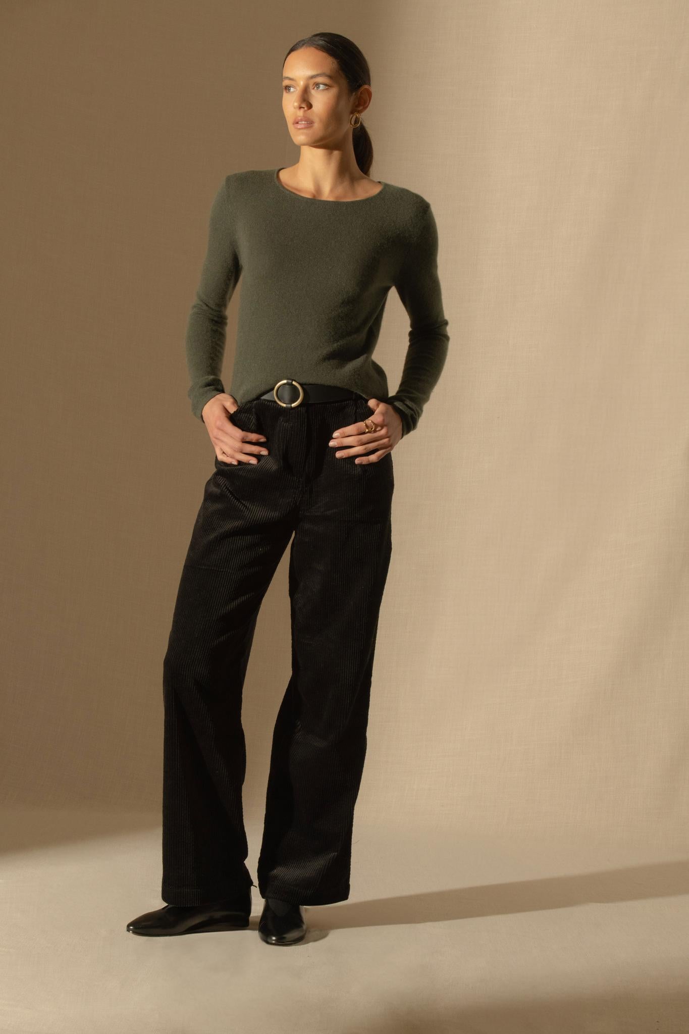 OPRAH pull col rond kaki 100% cachemire