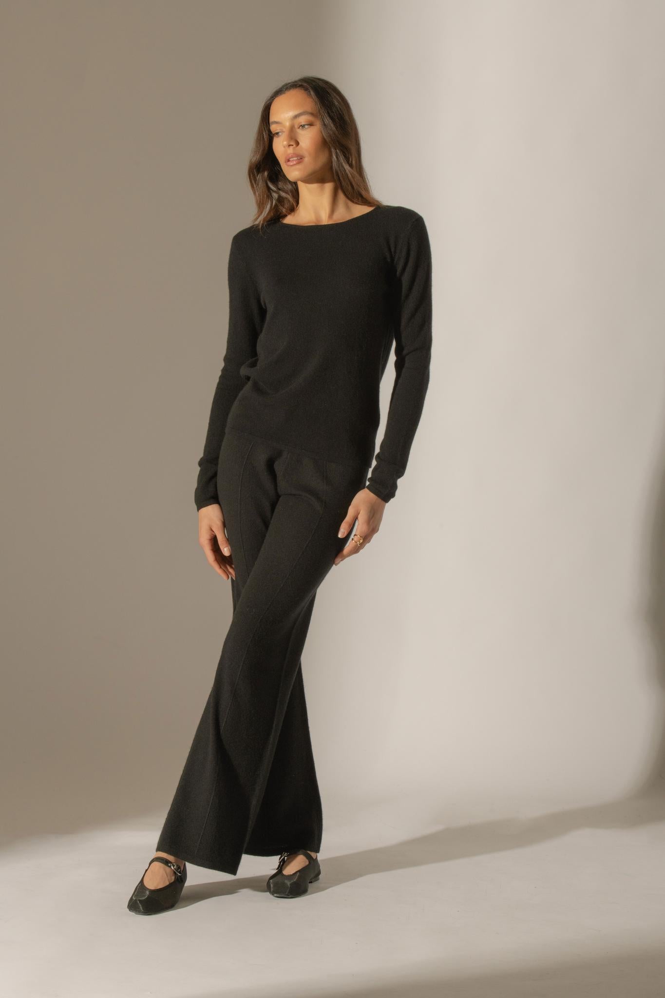 OPRAH pull col rond noir 100% cachemire