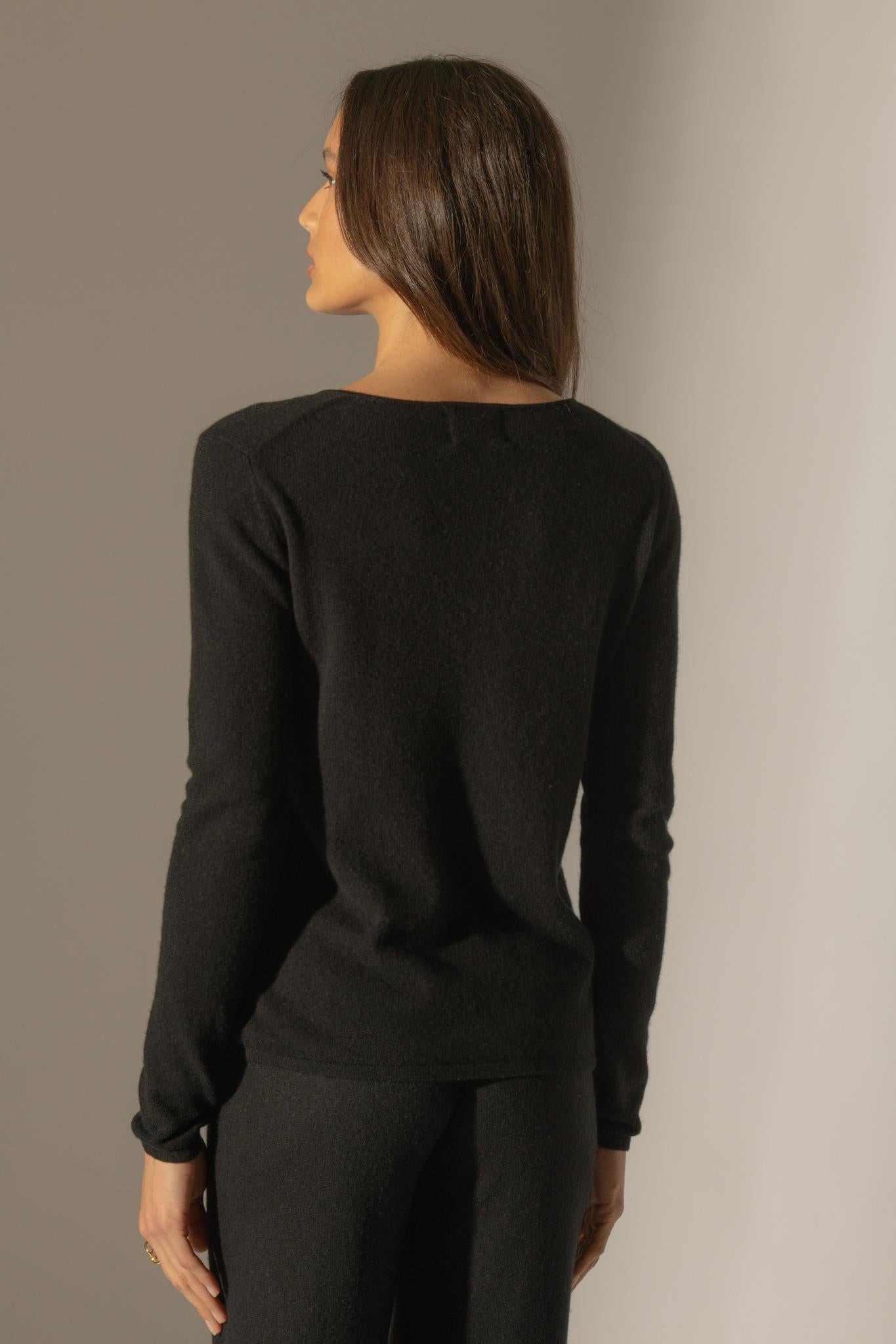 OPRAH pull col rond noir 100% cachemire