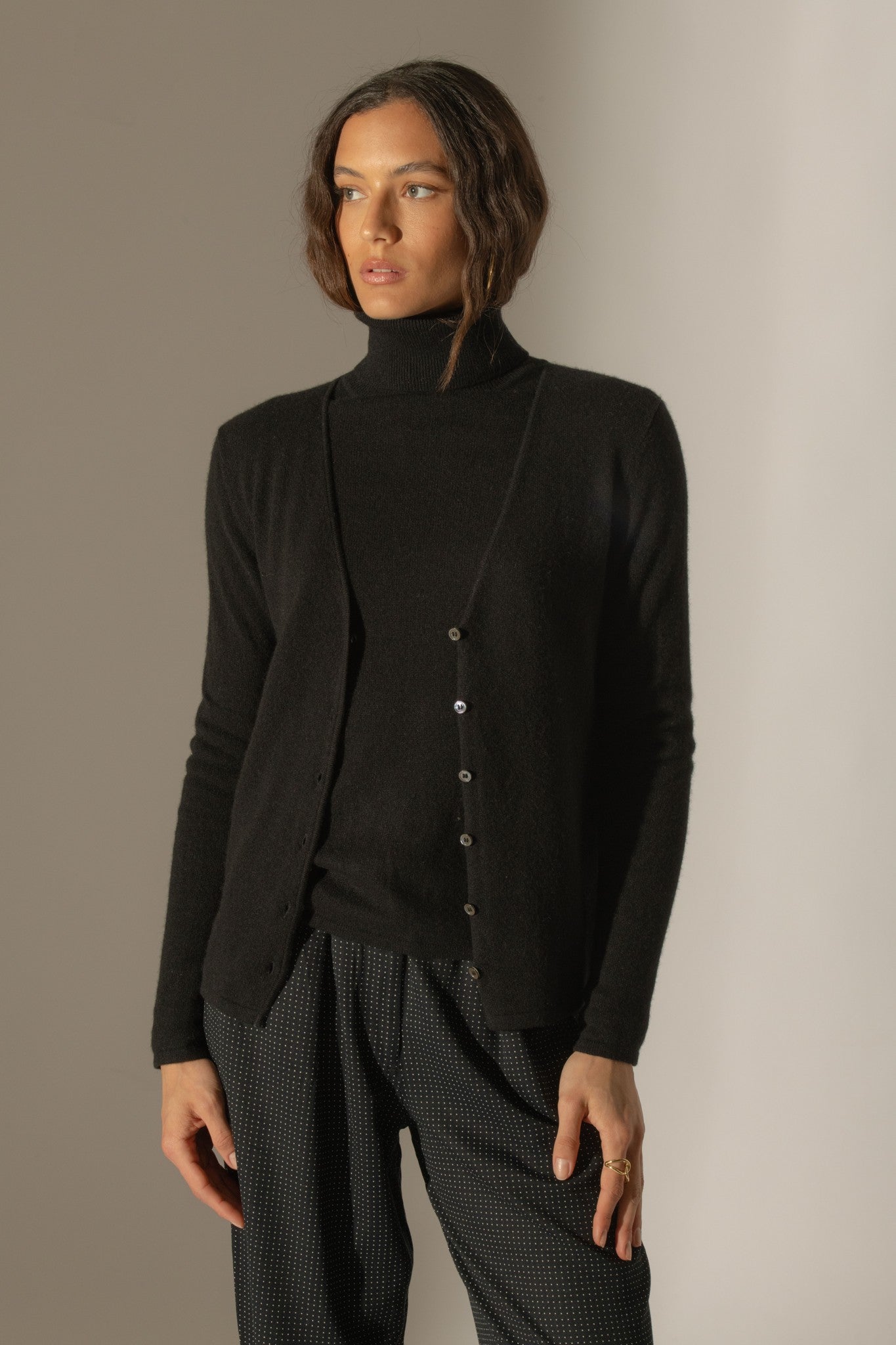 paige cardigan col v noir 100% cachemire