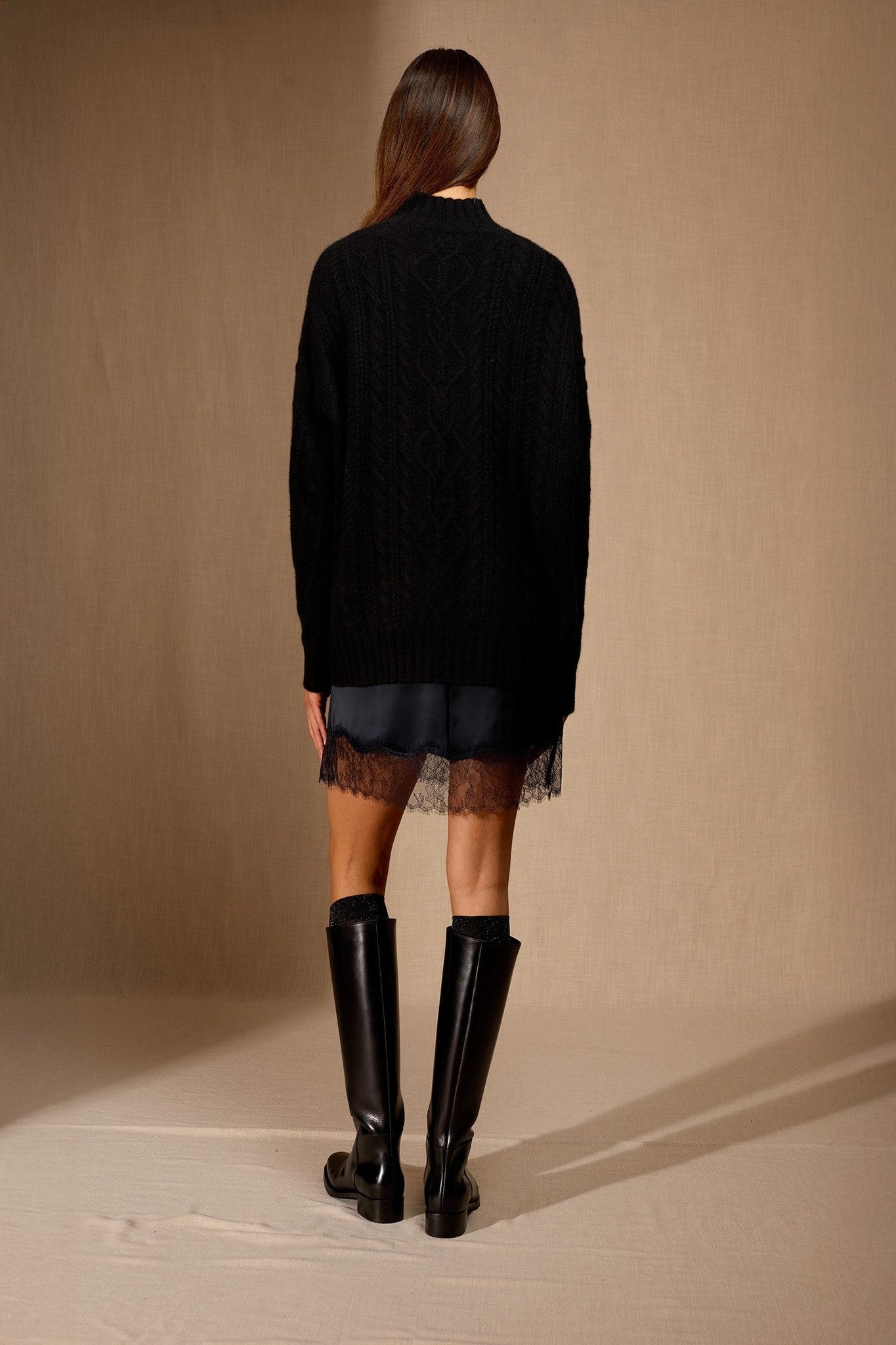 pemala pull col montant 6 fils noir 100% cachemire