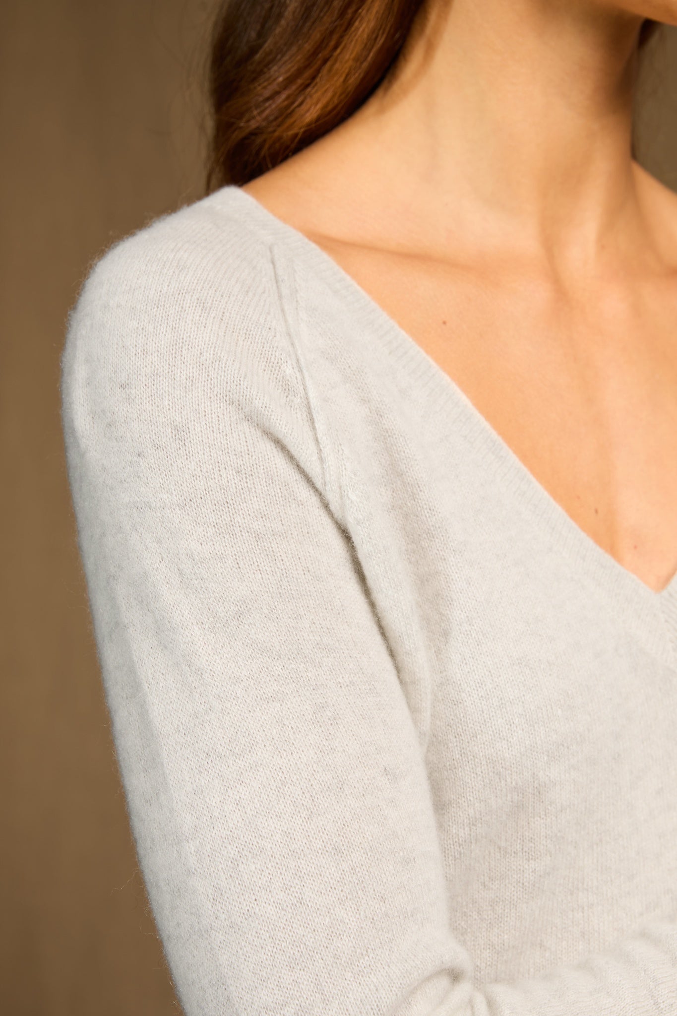 PENELOPE pull col v gris perle chiné 100% cachemire