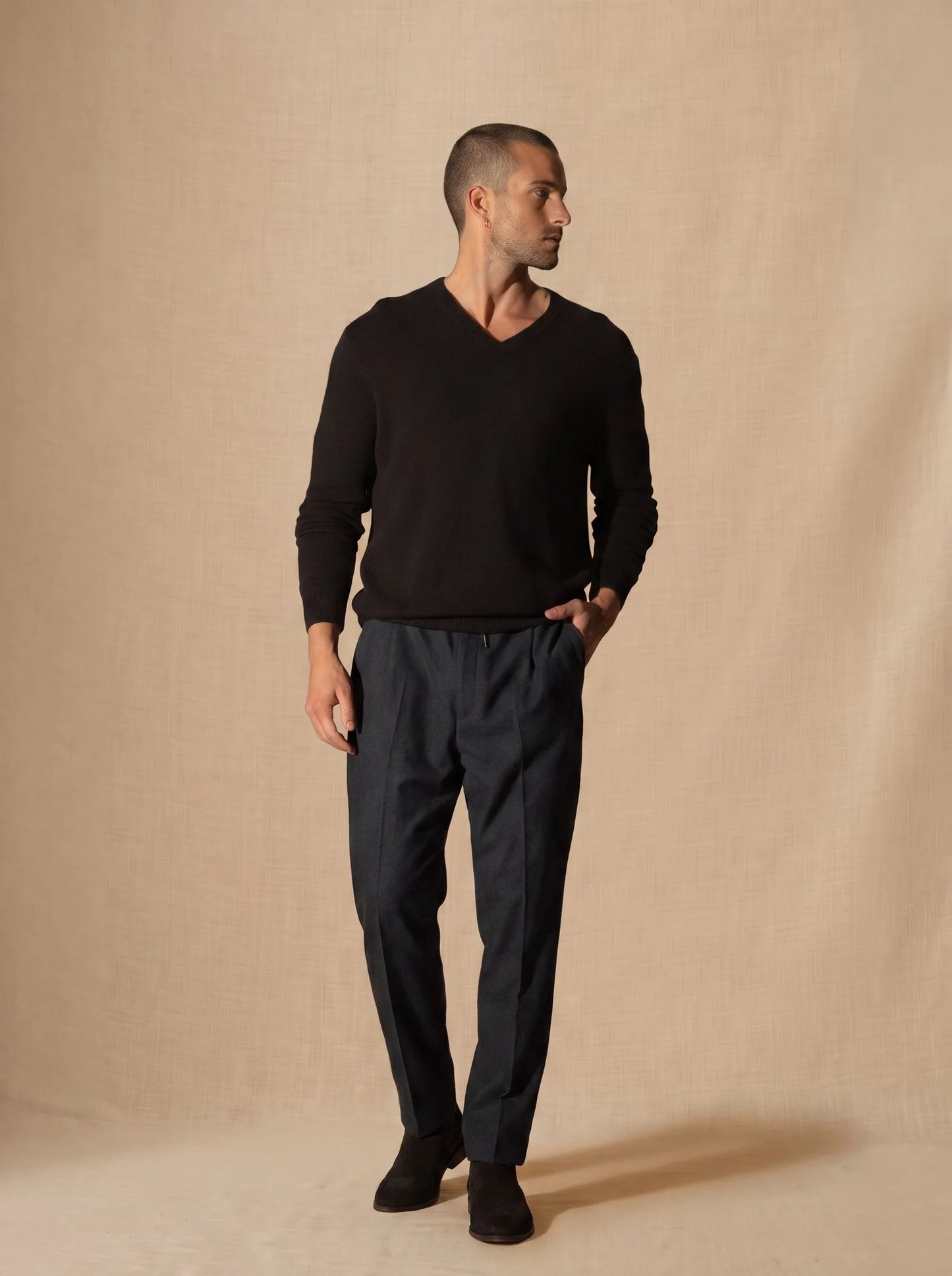 ALEXANDER sweater v-neck black