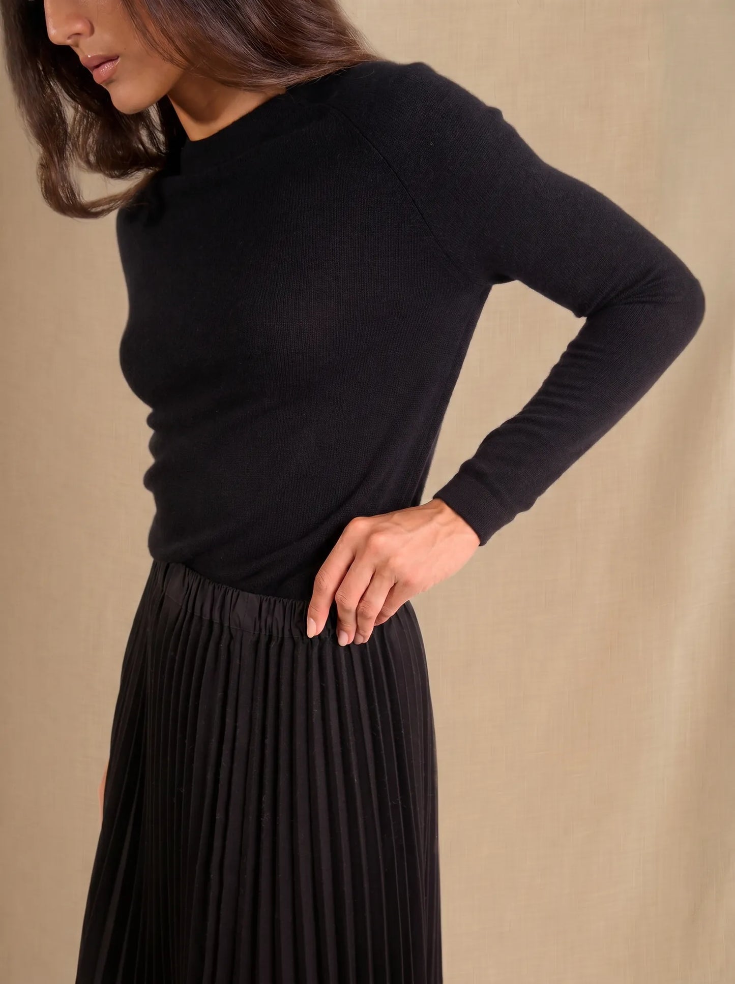 WHITNEY sweater crew neck black