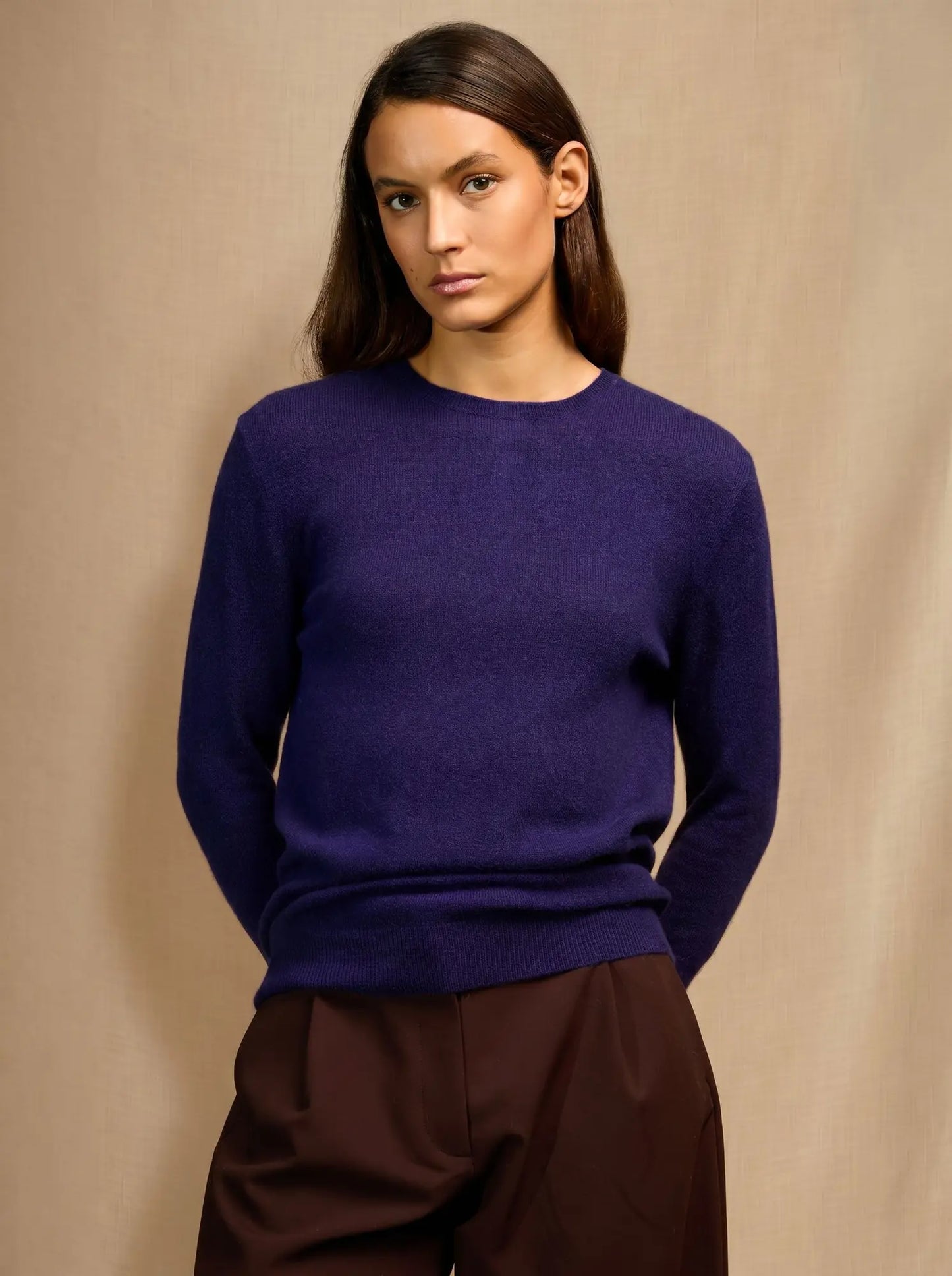 VANESSA pullover rundhalsausschnitt geknöpft hinten violett