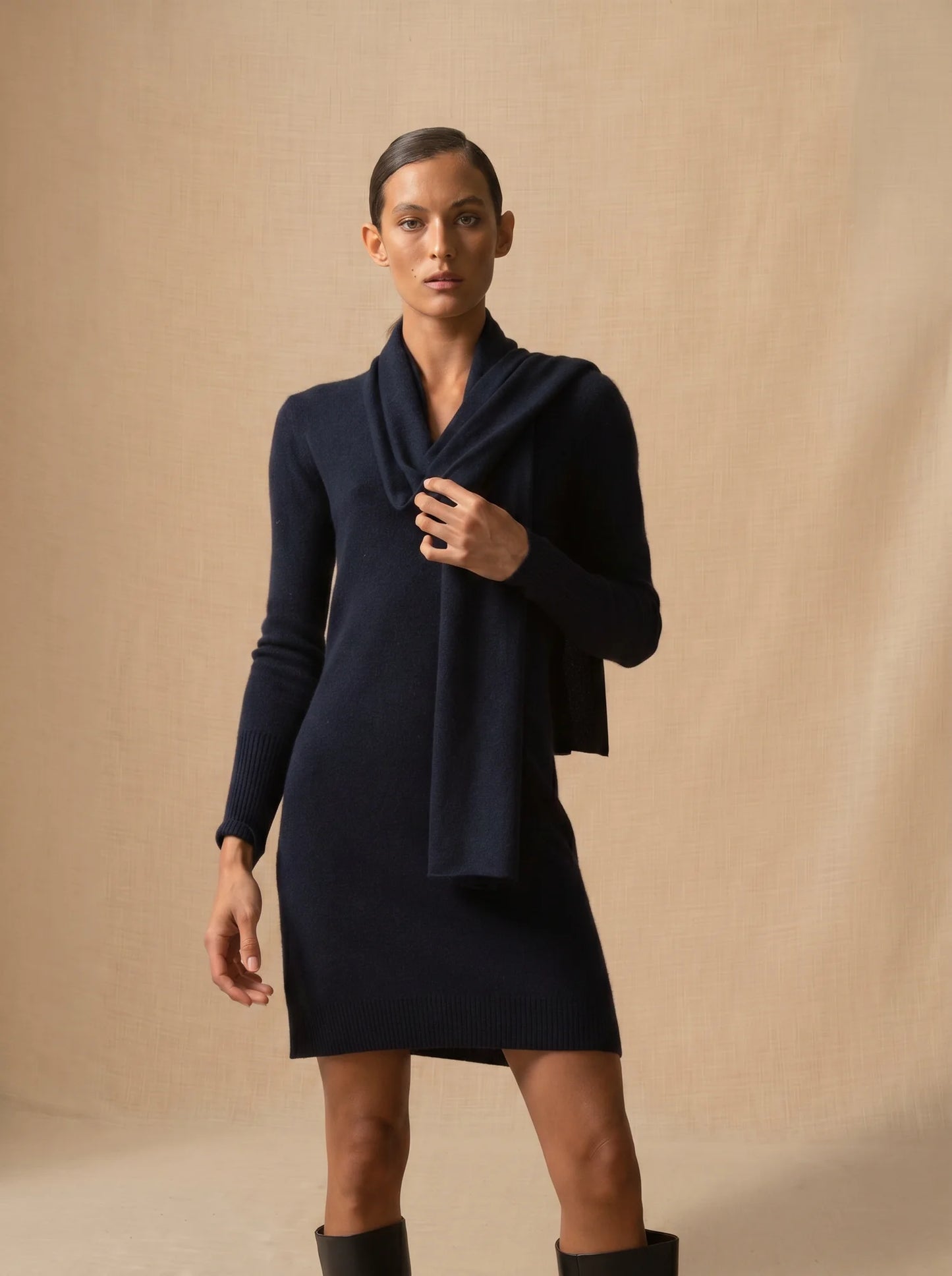 JOY dress v-neck navy