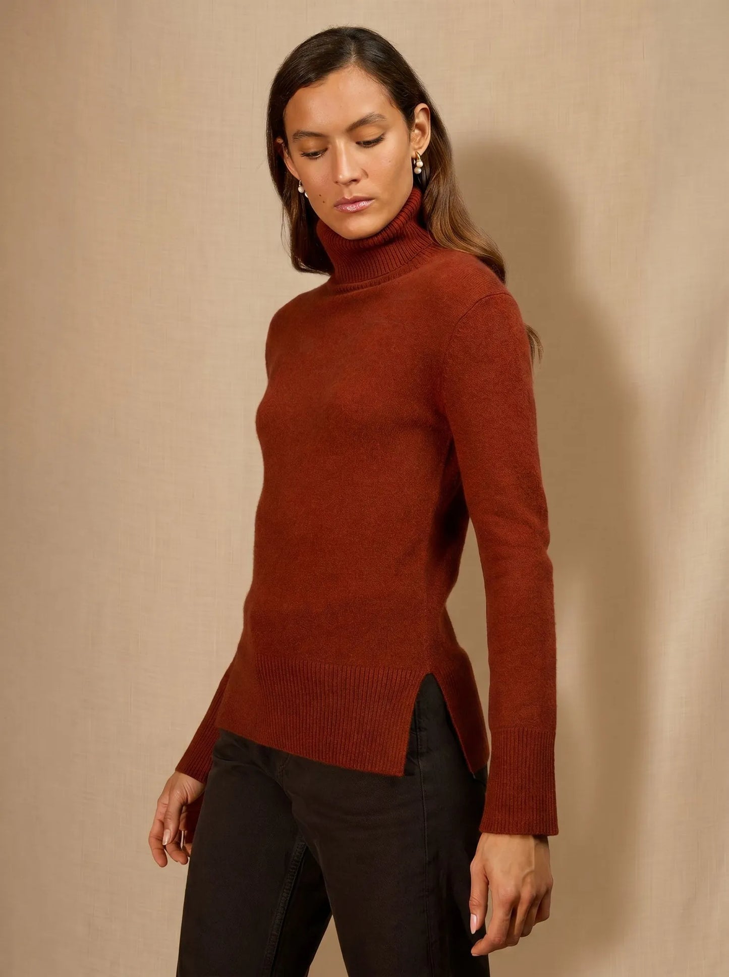 CAM sweater turtleneck squirrel