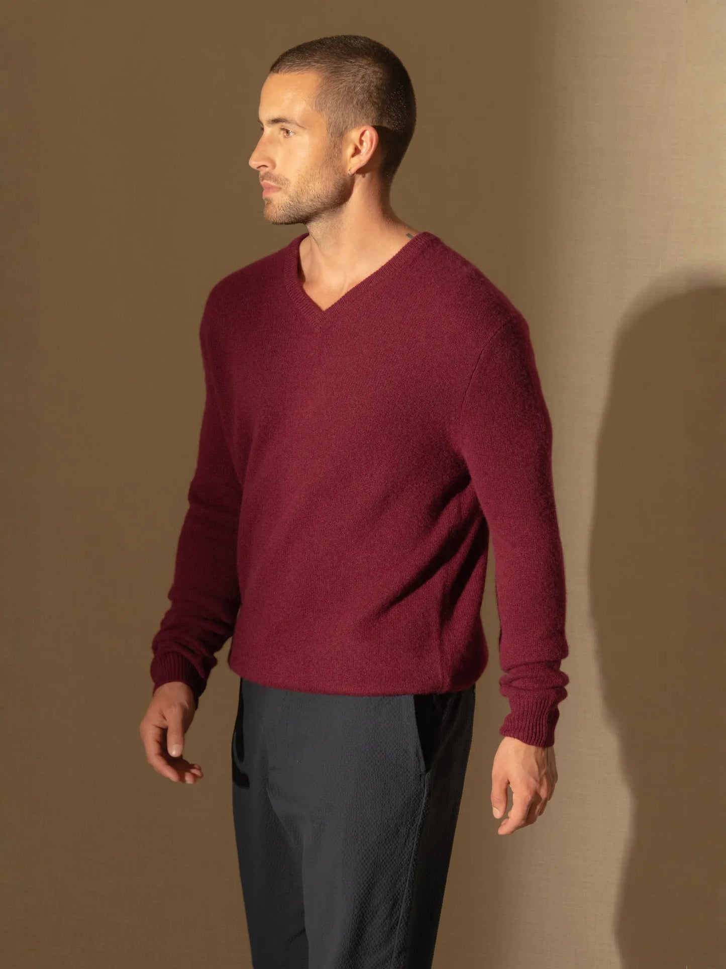 ENZO sweater v-neck 4 ply burgundy