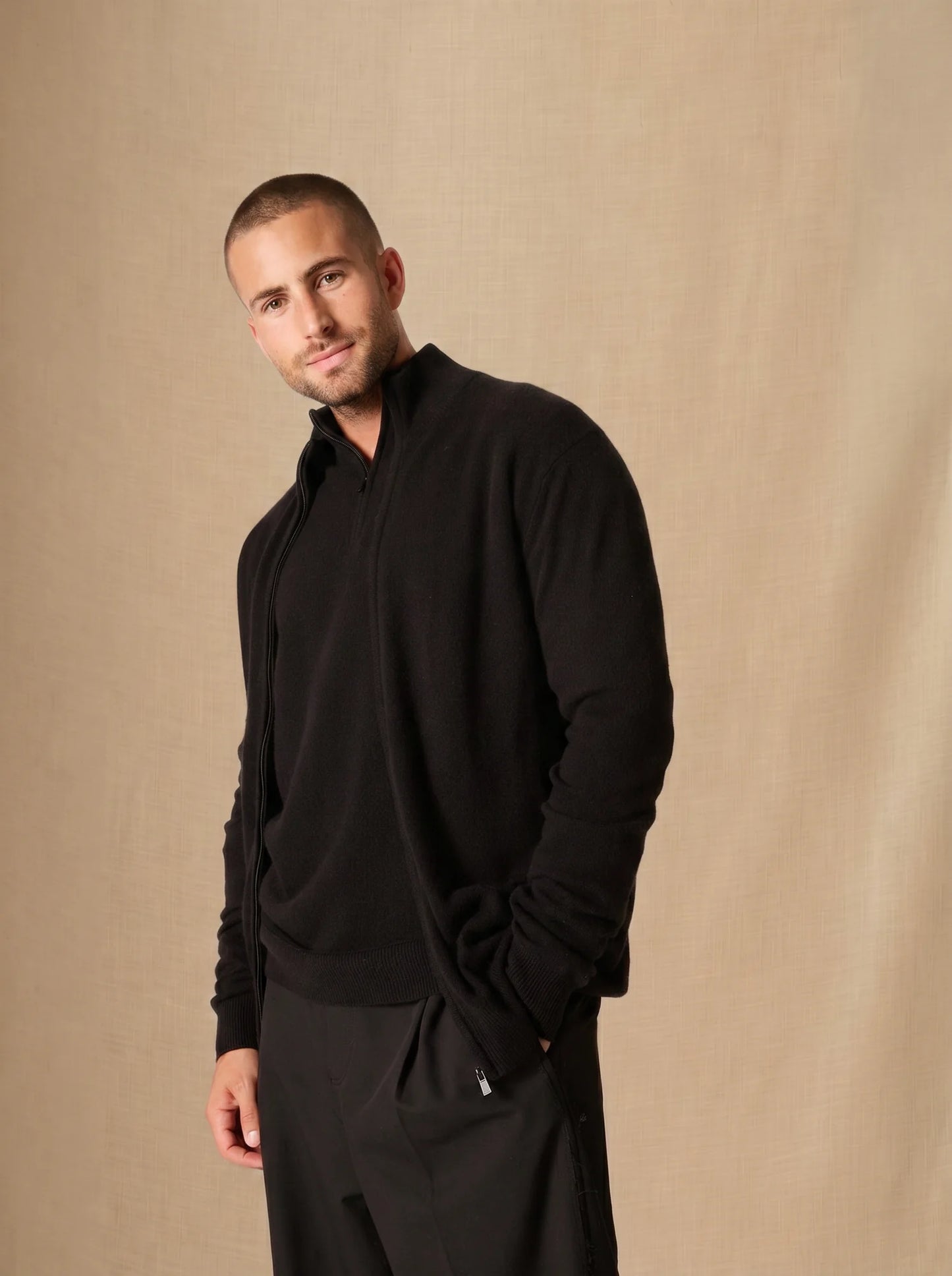 CODY vest zipped mock neck black