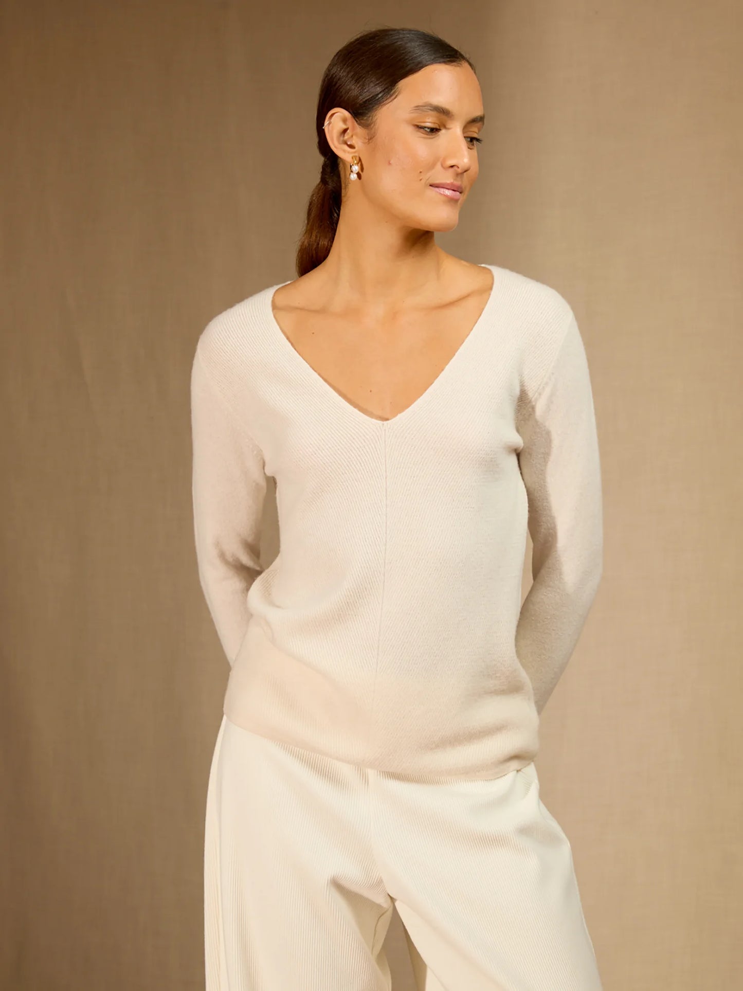 GOLSPIE sweater v-neck ivory