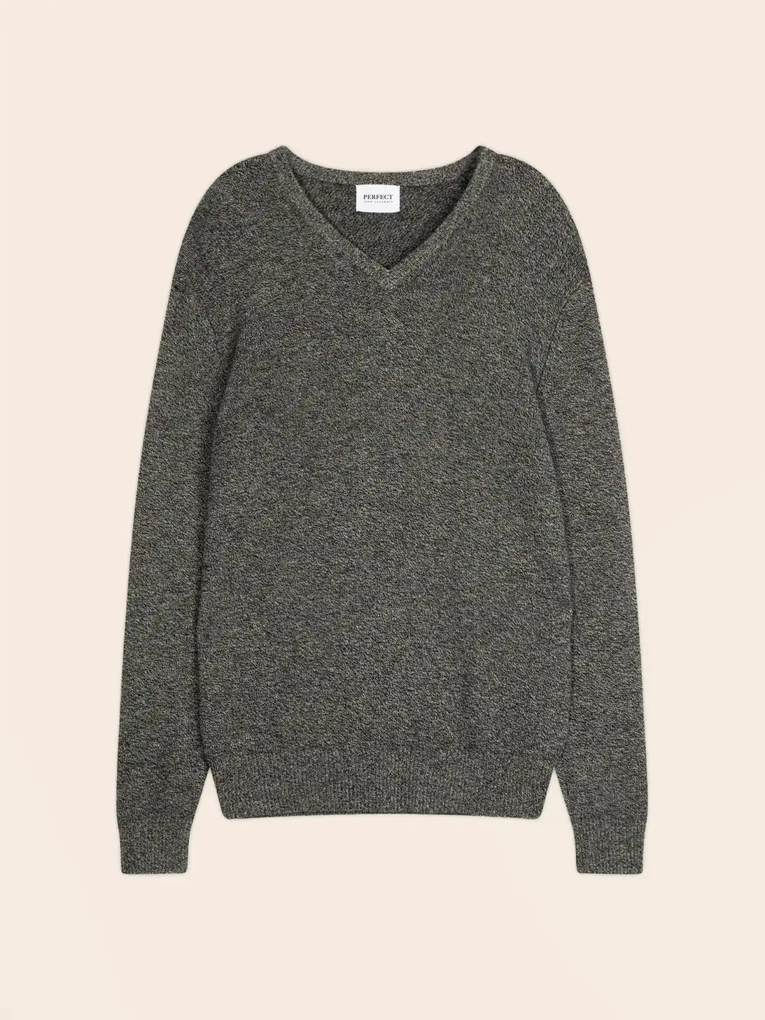ENZO sweater v-neck 4 ply black and white