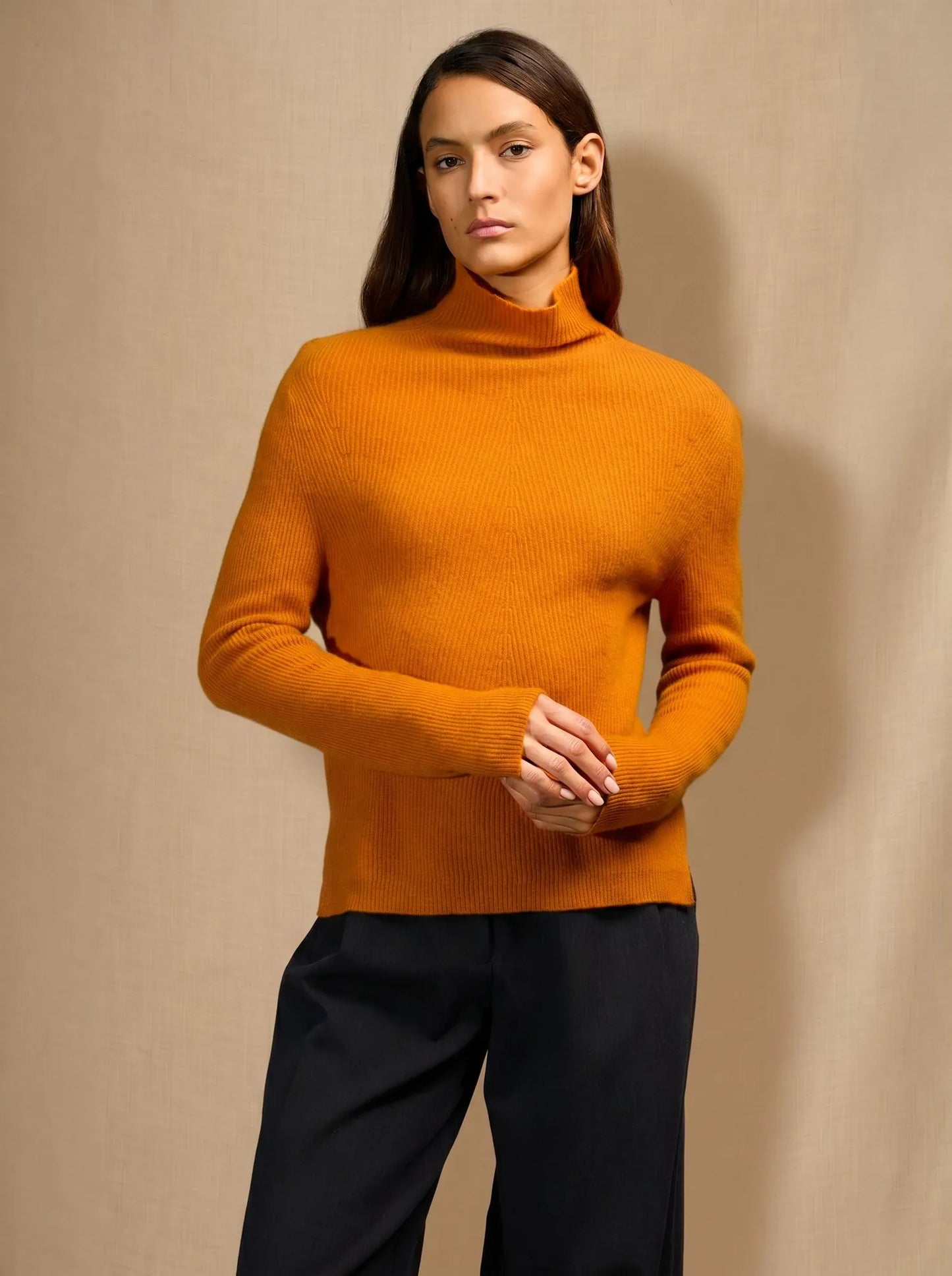 RUBY sweater mock neck ochre
