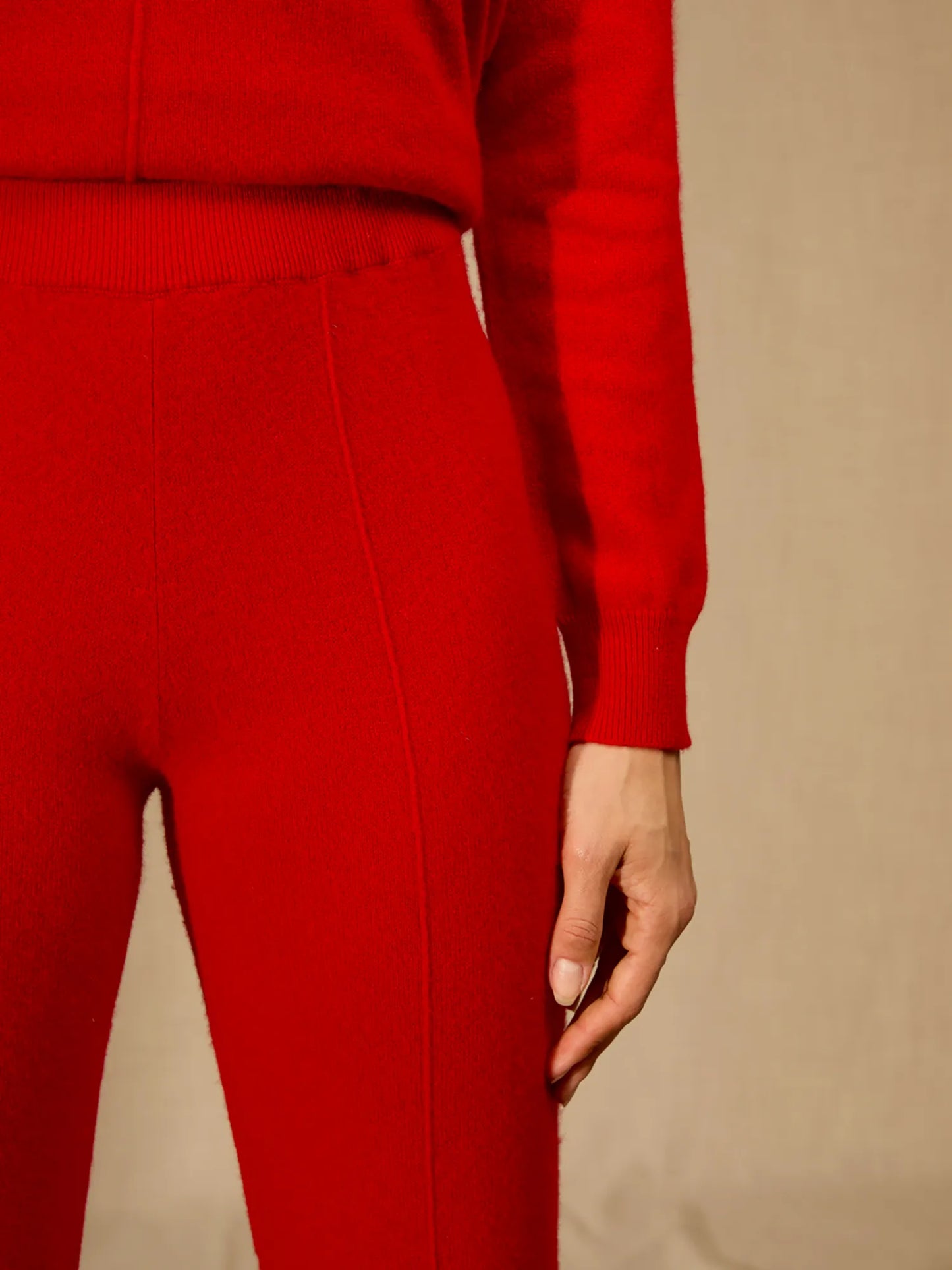 ELOA trousers large red