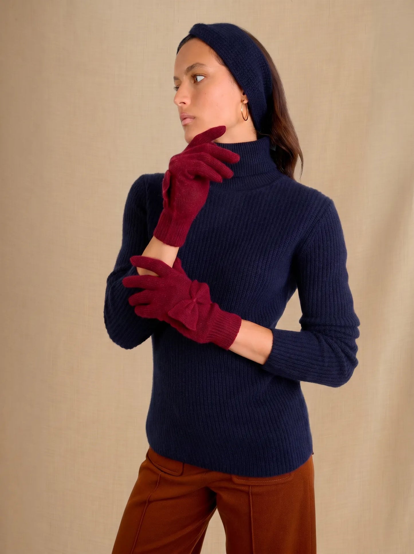 LUSS gloves 4 ply heather cranberry