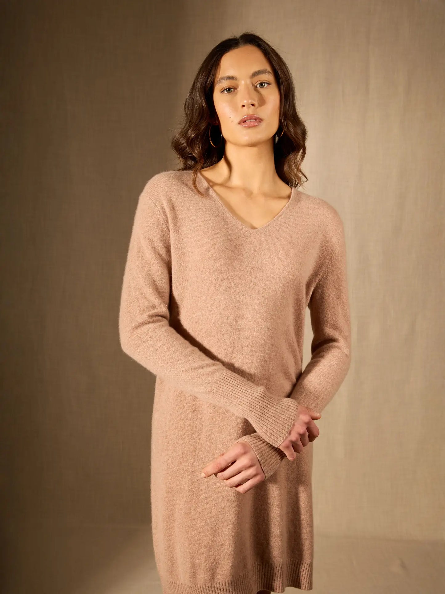 LEVANA dress v-neck heather camel