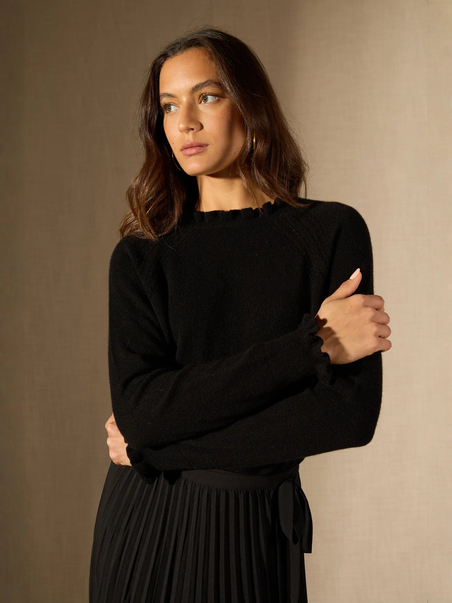 ARLENIA sweater crew neck volant poignet and col black