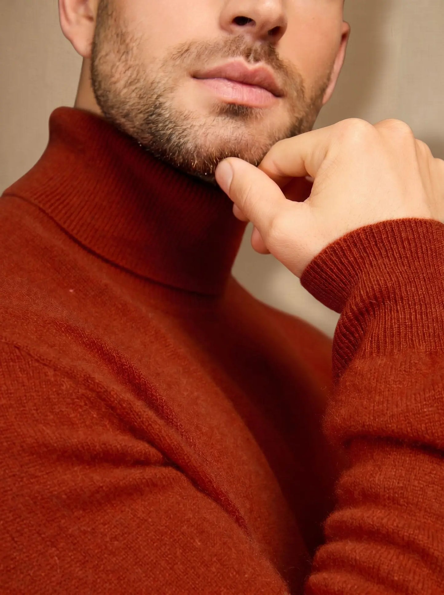 TREVOR sweater turtleneck paprika