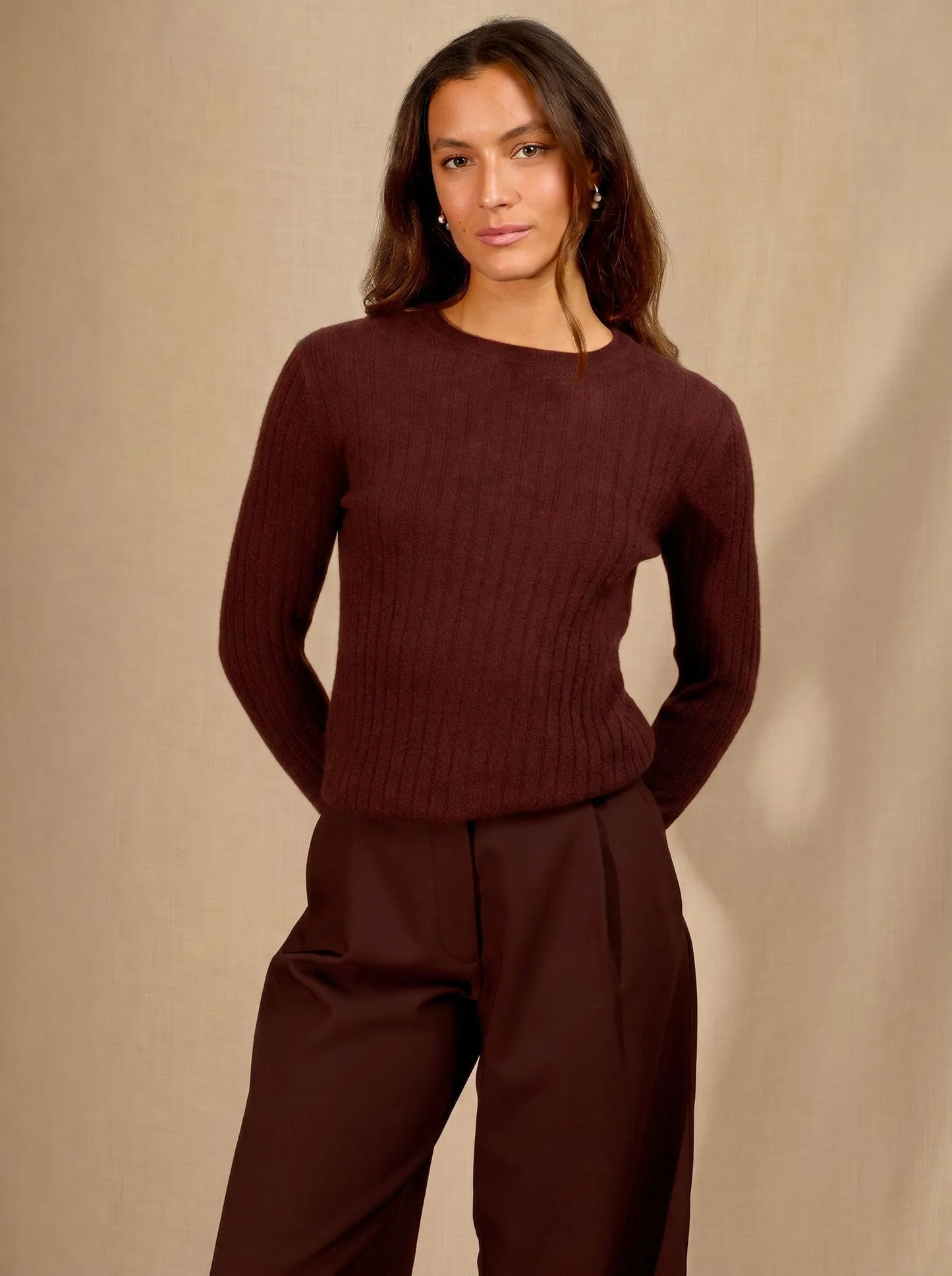 KYLIE pullover rundhalsausschnitt espresso