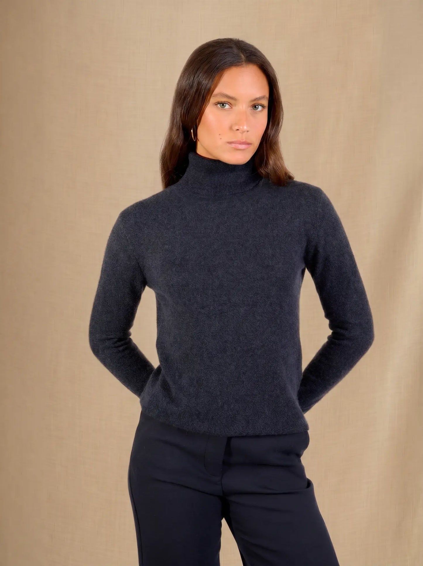 ASHLEY pullover rollkragen caviar