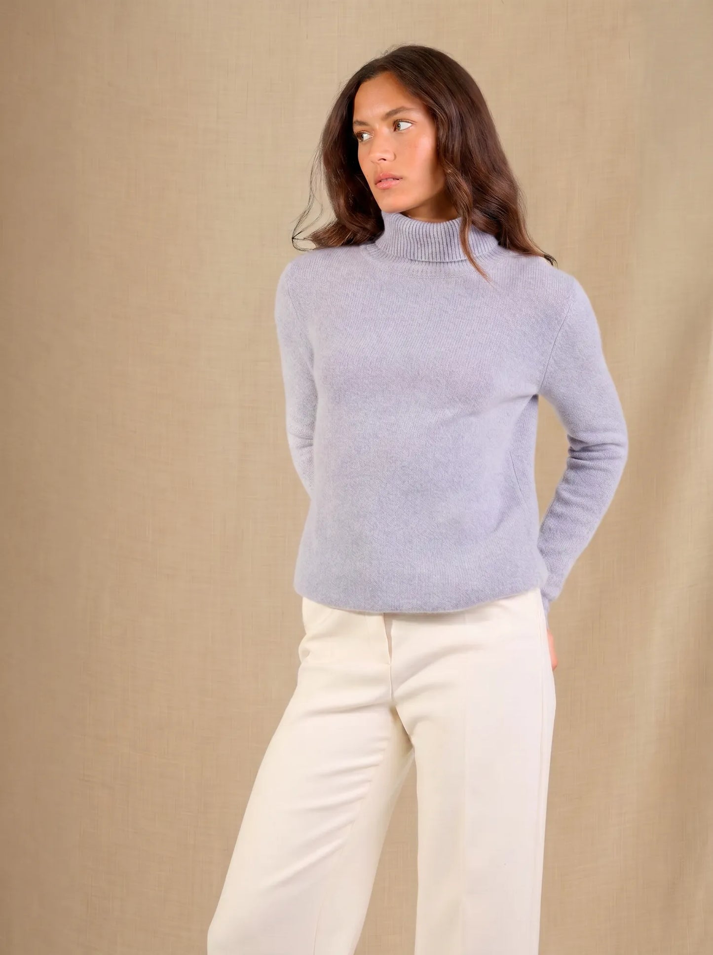 WILLOW sweater turtleneck 4 ply ivory blue