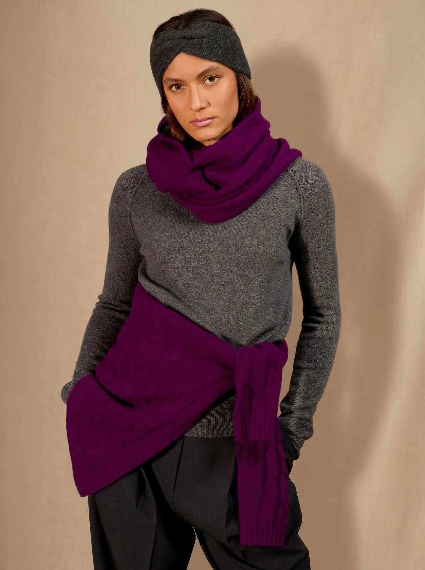 CLODY neck warmer 4 ply plum
