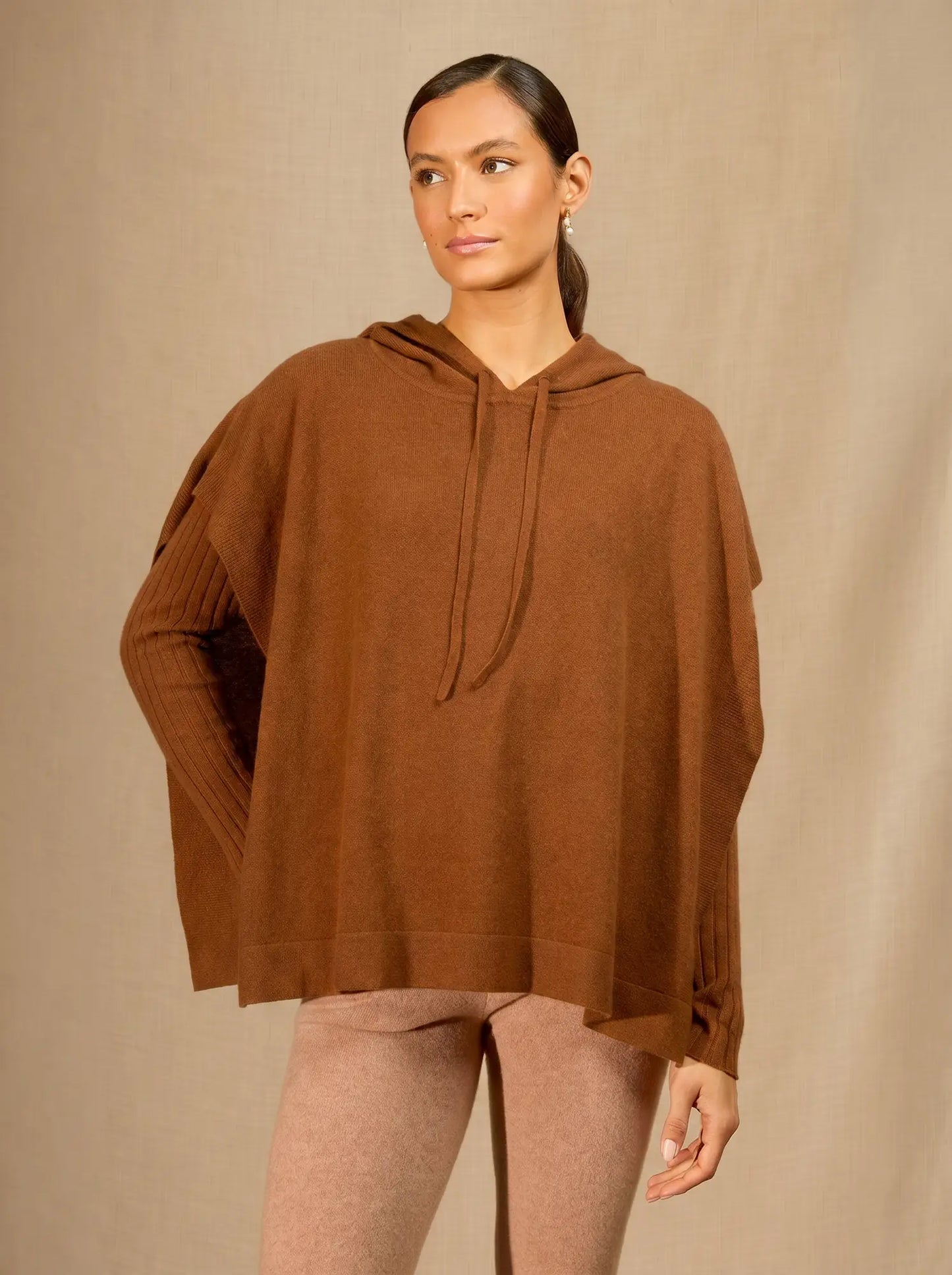 CELARION poncho hooded chestnut