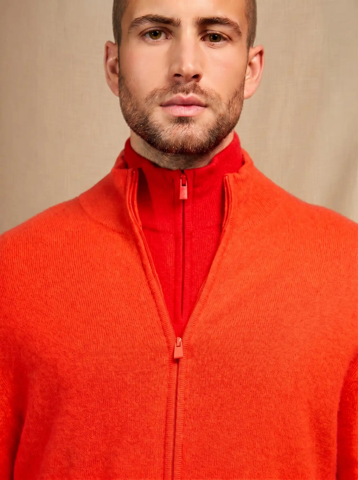 CODY vest zipped mock neck orange