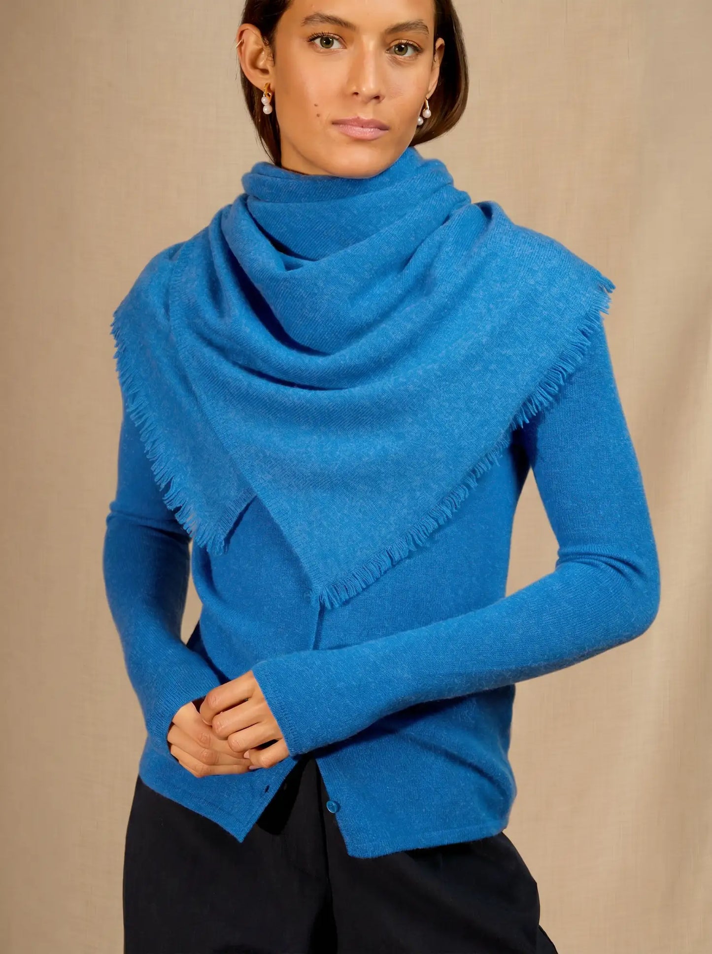FIRVIDAS scarf carrée electric blue