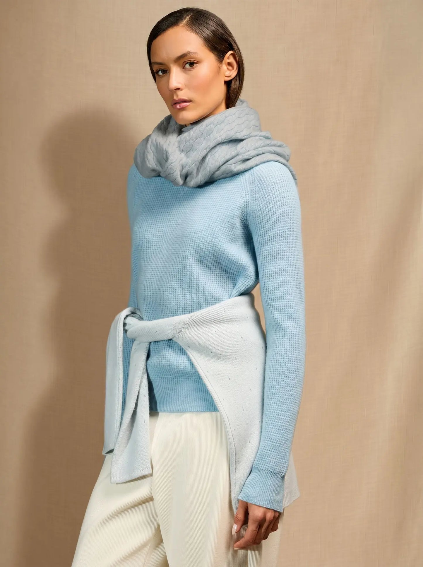 SILVEN neck warmer light heather blue