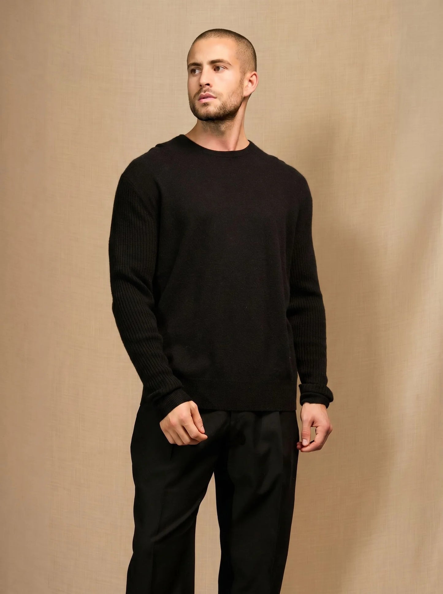 CRIS sweater crew neck black