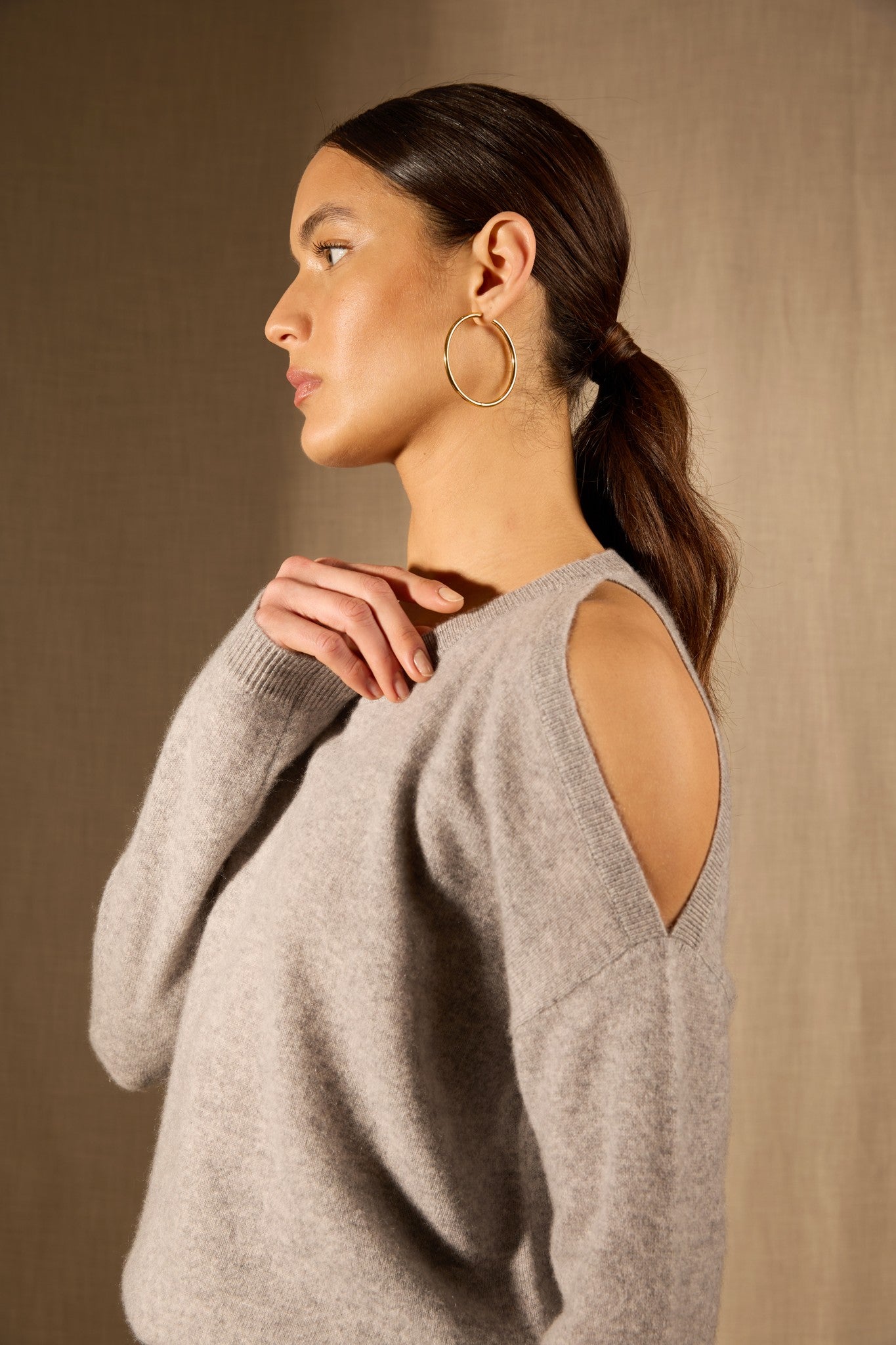 poka pull col rond fentes épaules nuage chiné 100% cachemire