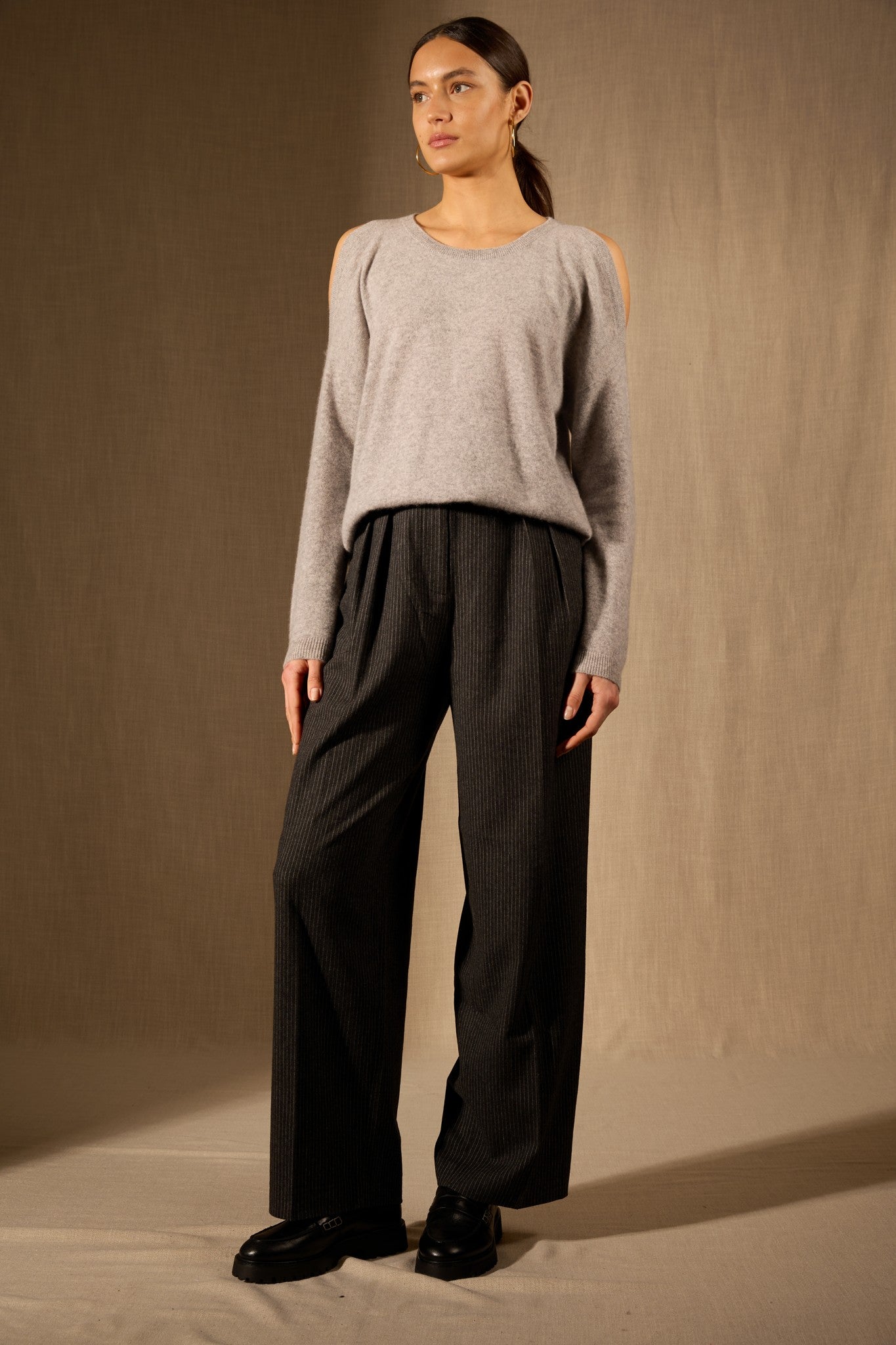 poka pull col rond fentes épaules nuage chiné 100% cachemire