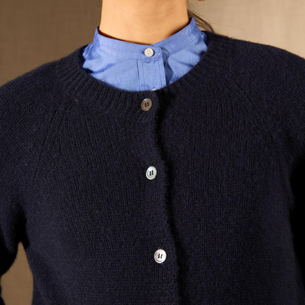 RABTEN cardigan col rond 8 fils navy 100% cachemire