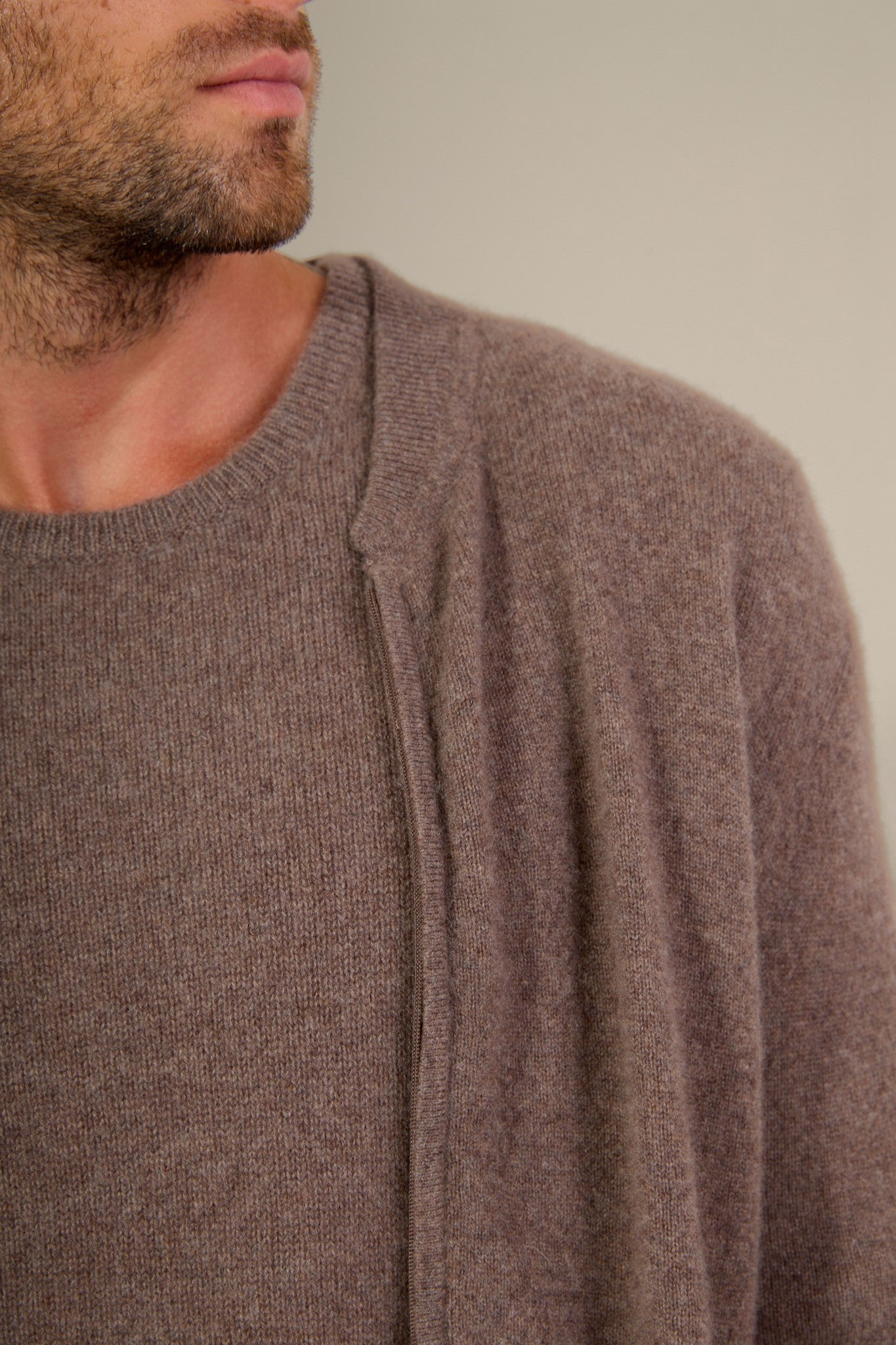 ramon gilet zippé col mao taupe chiné 100% cachemire