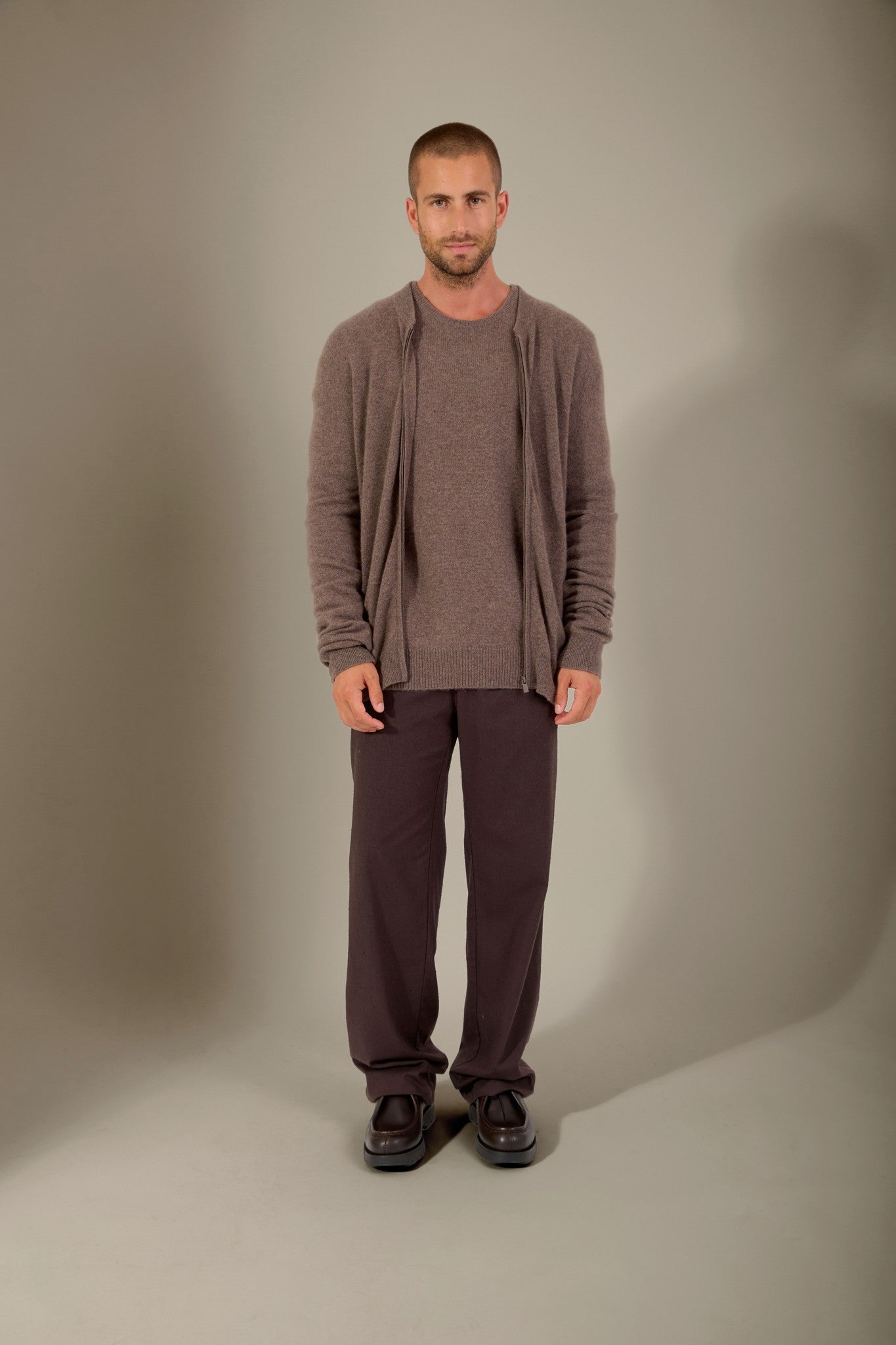 ramon gilet zippé col mao taupe chiné 100% cachemire