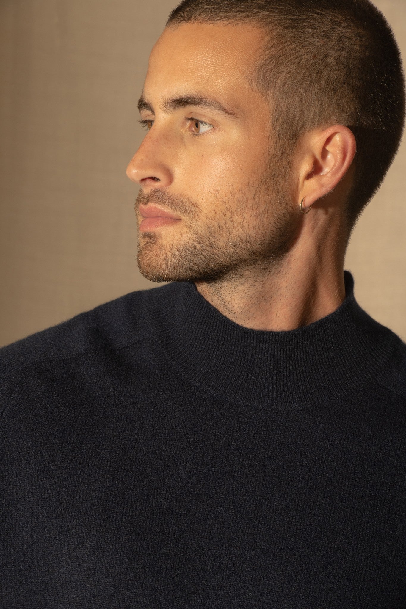 raphael pull col montant navy 100% cachemire