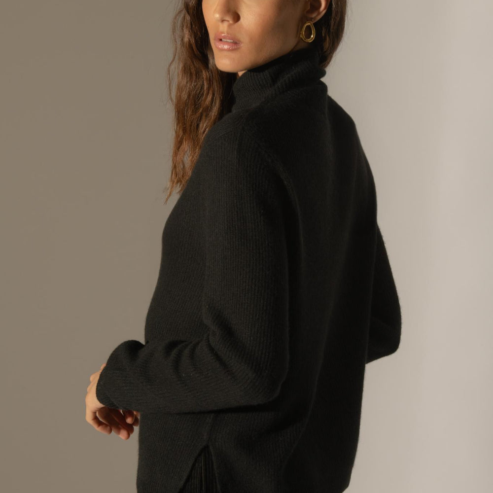 RUBY pull col montant noir 100% cachemire