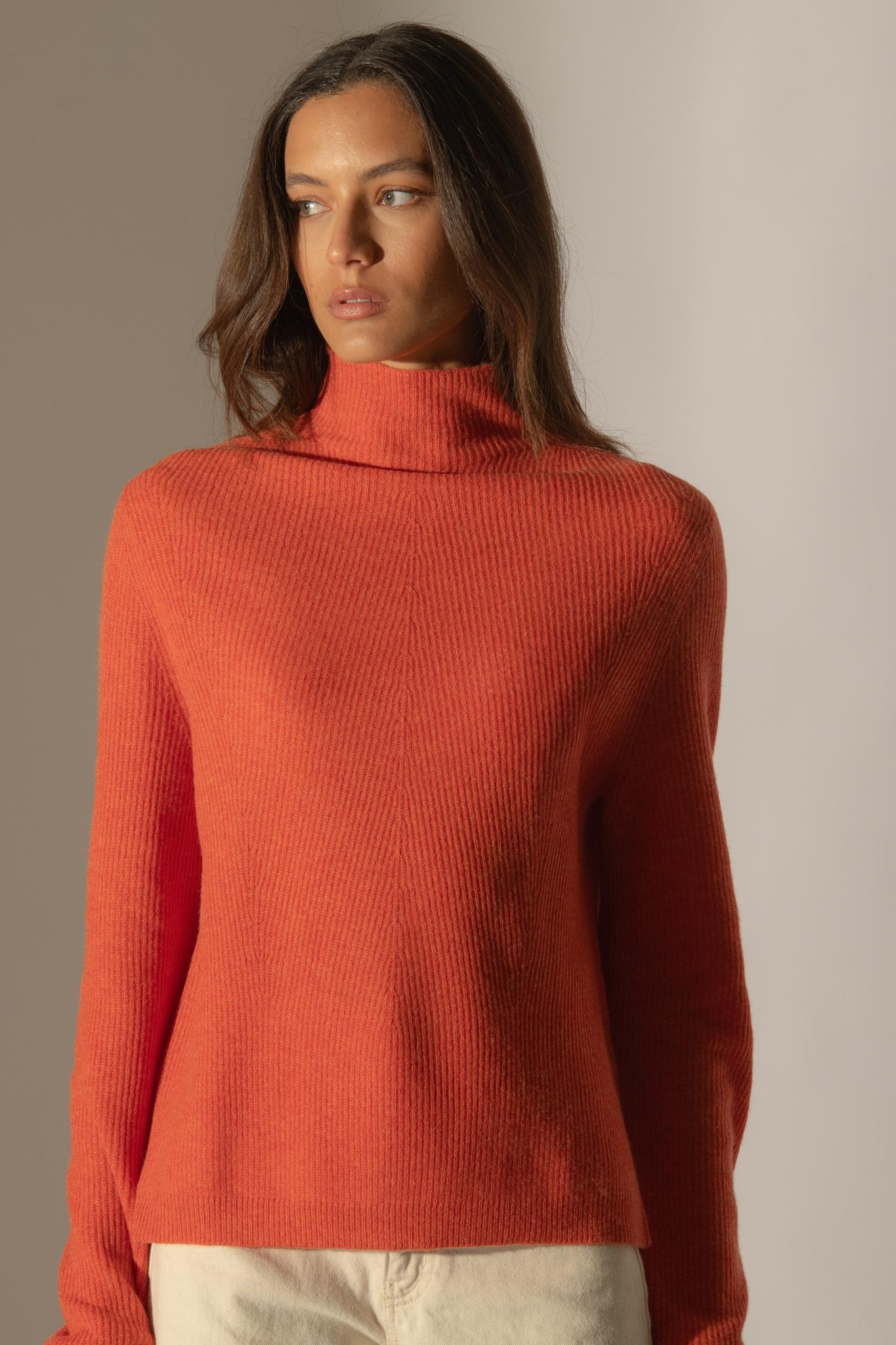 RUBY pull col montant orange chiné 100% cachemire
